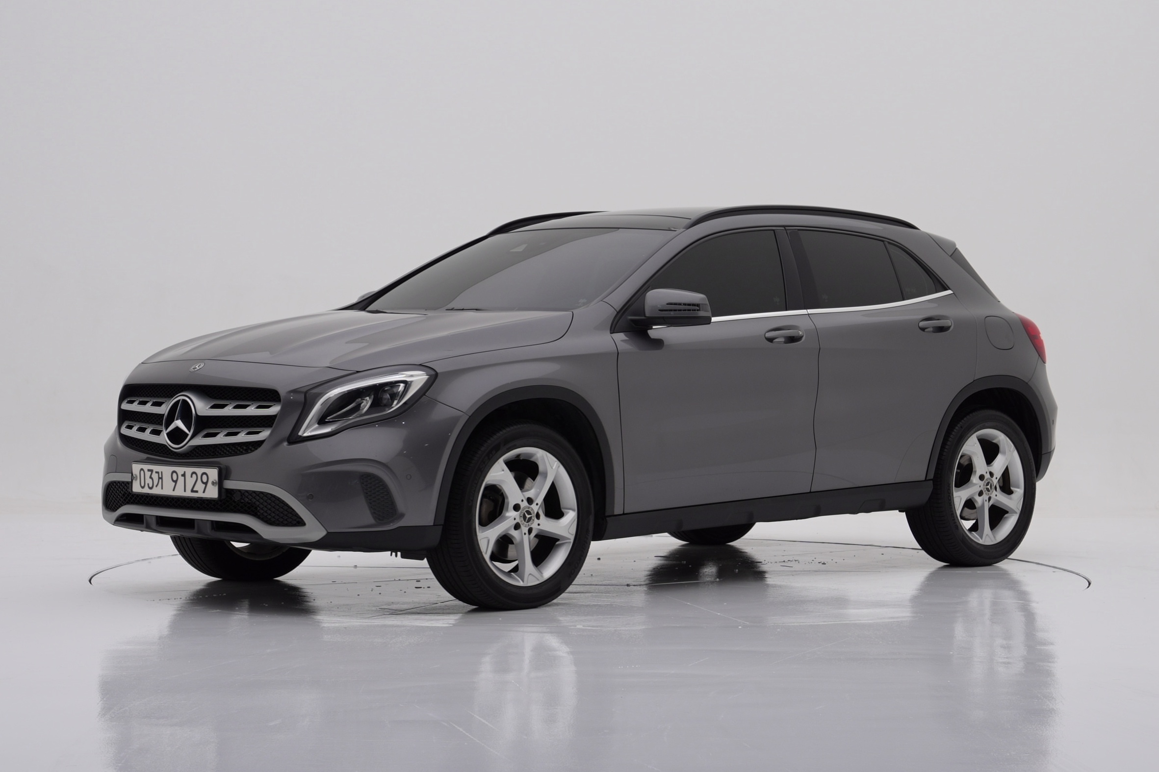 Mercedes-Benz GLA GLA220