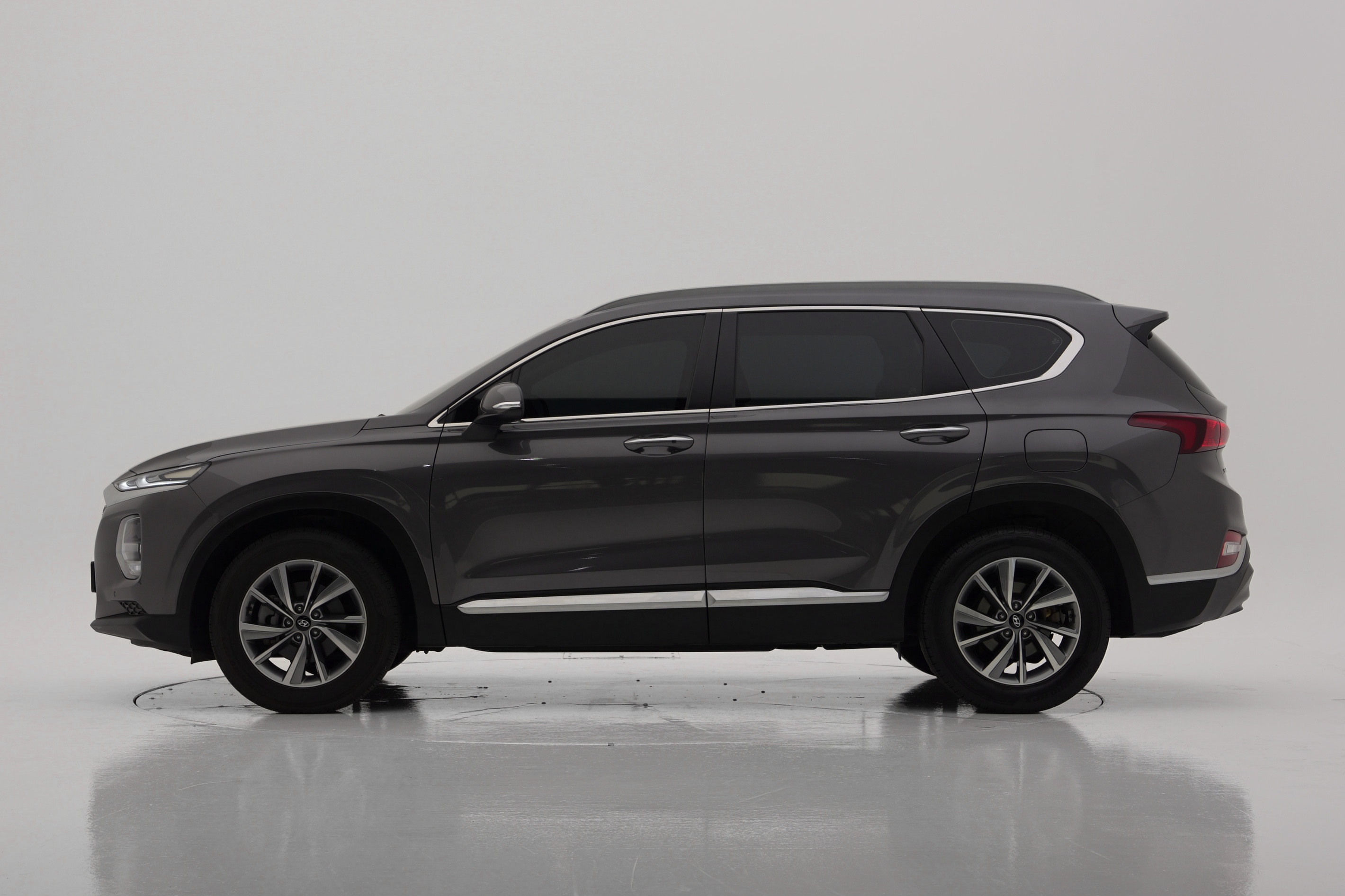 Hyundai Santa Fe Exclusive 5 мест