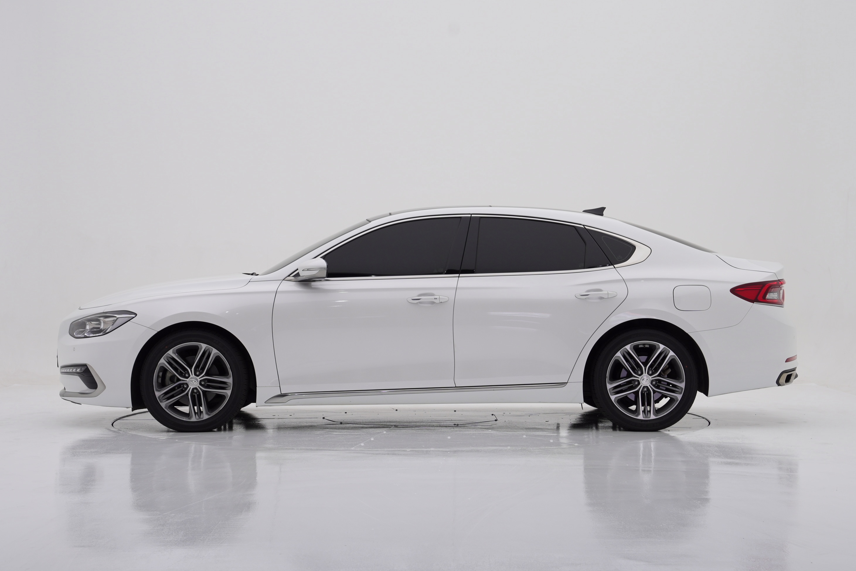 Hyundai Grandeur 2.4 Premium