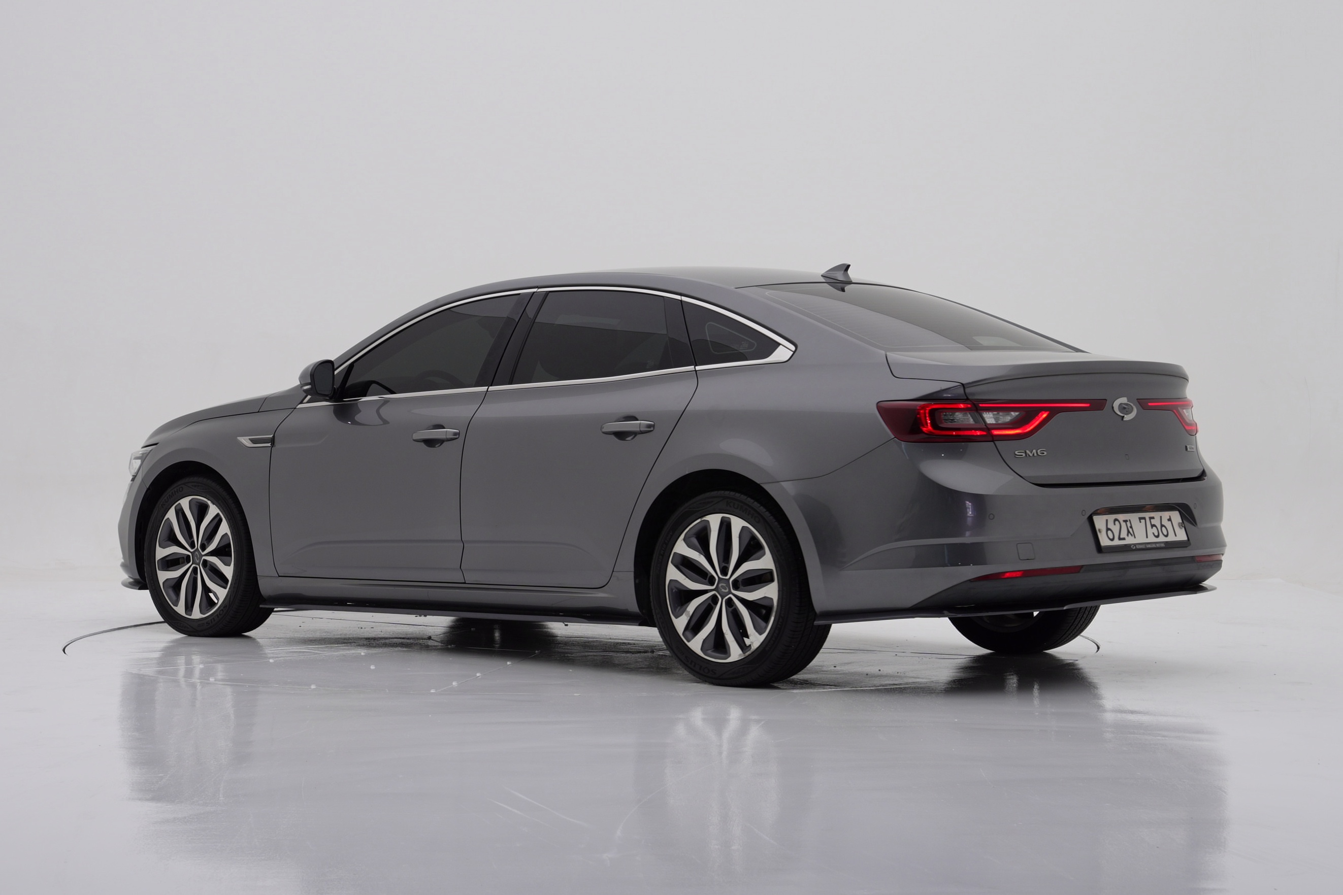 Renault Korea SM6 2.0 GDe LE