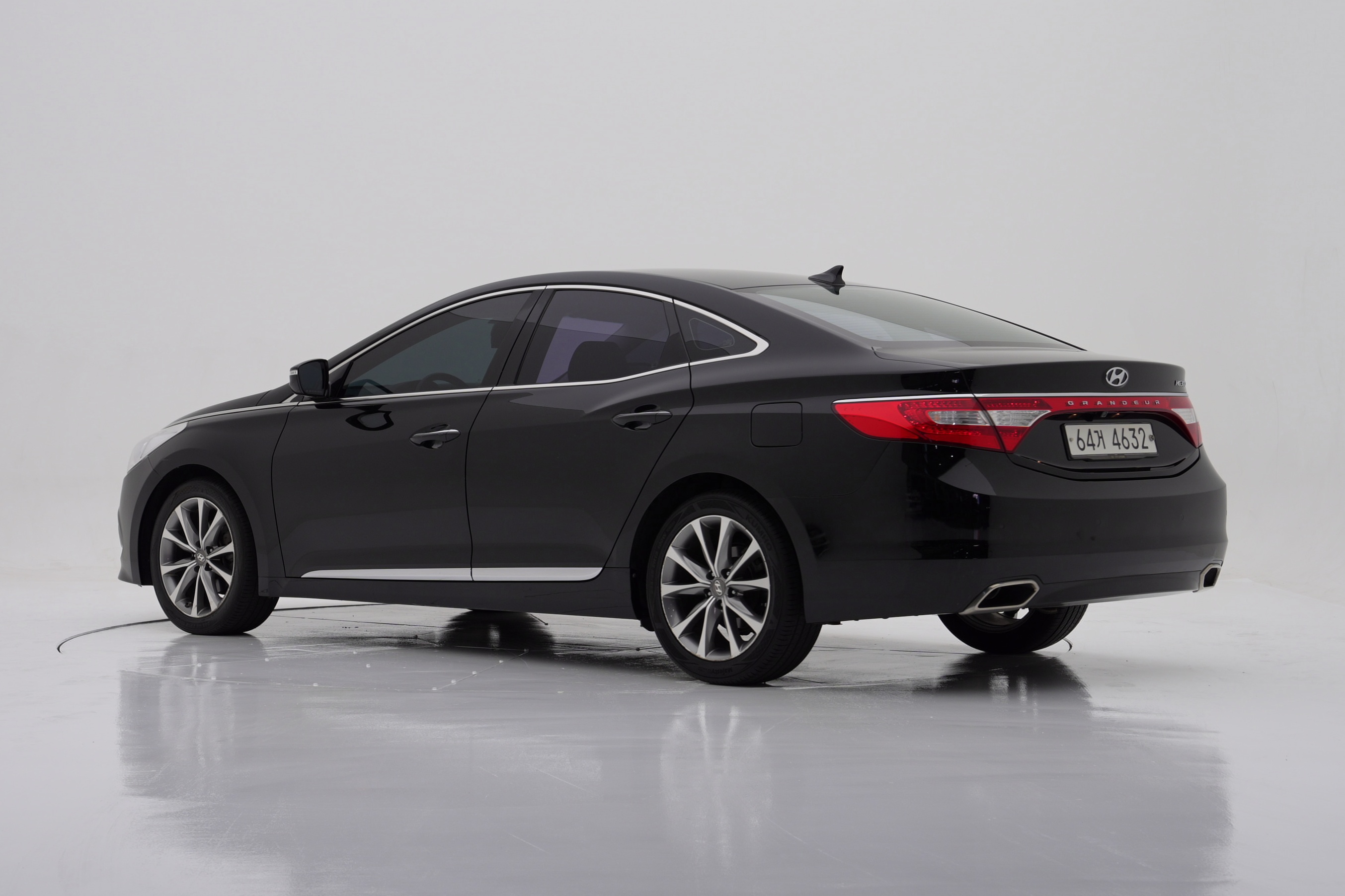 Hyundai Grandeur HG300 Premium