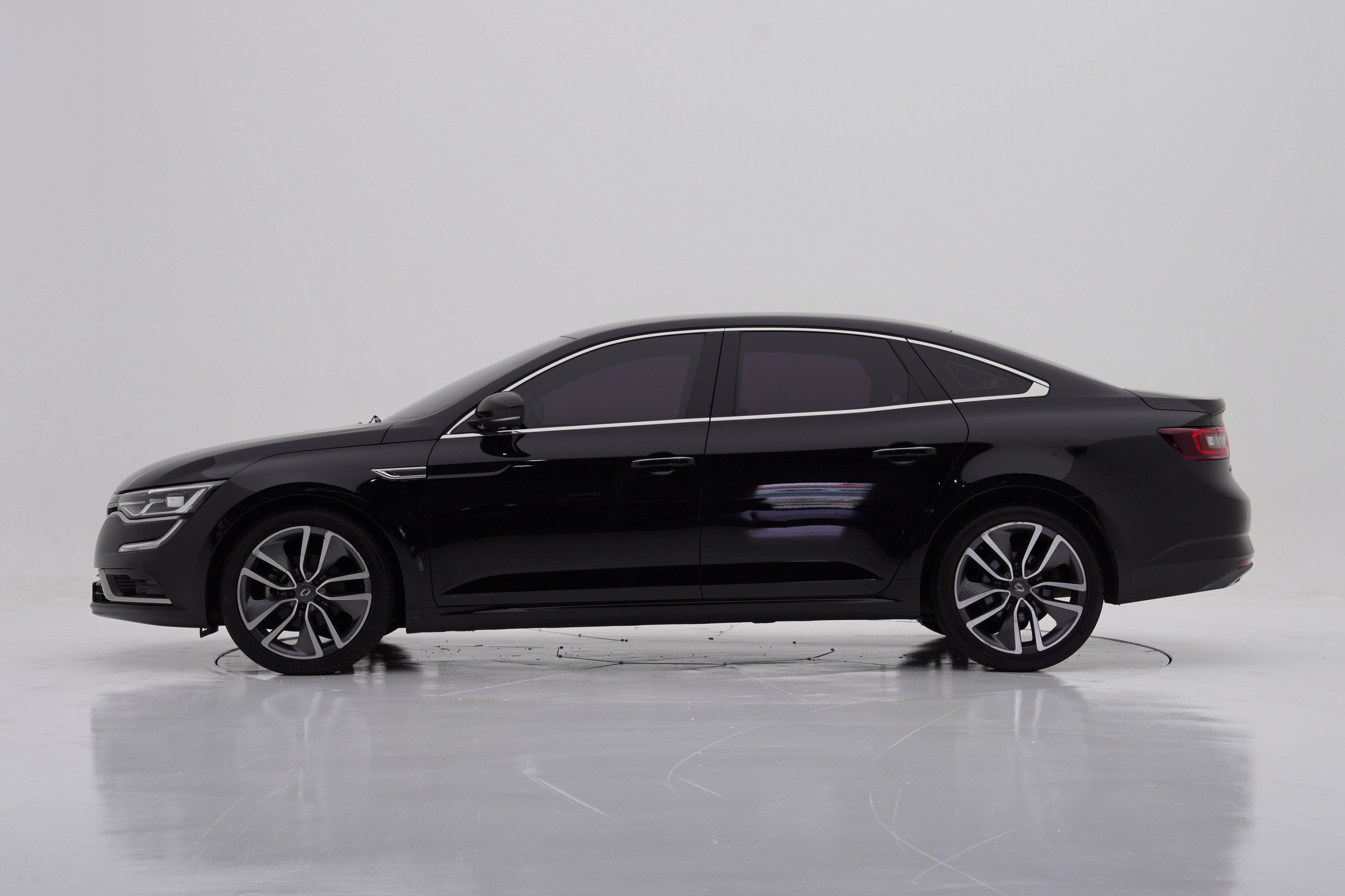 Renault Korea SM6 1.6 TCe LE
