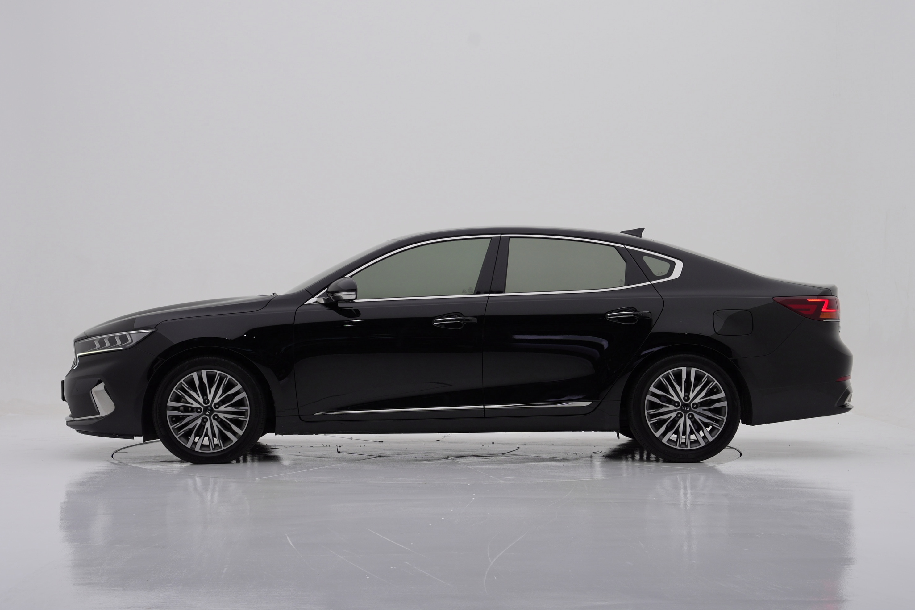 Kia K7 2.5 GDI Noblesse