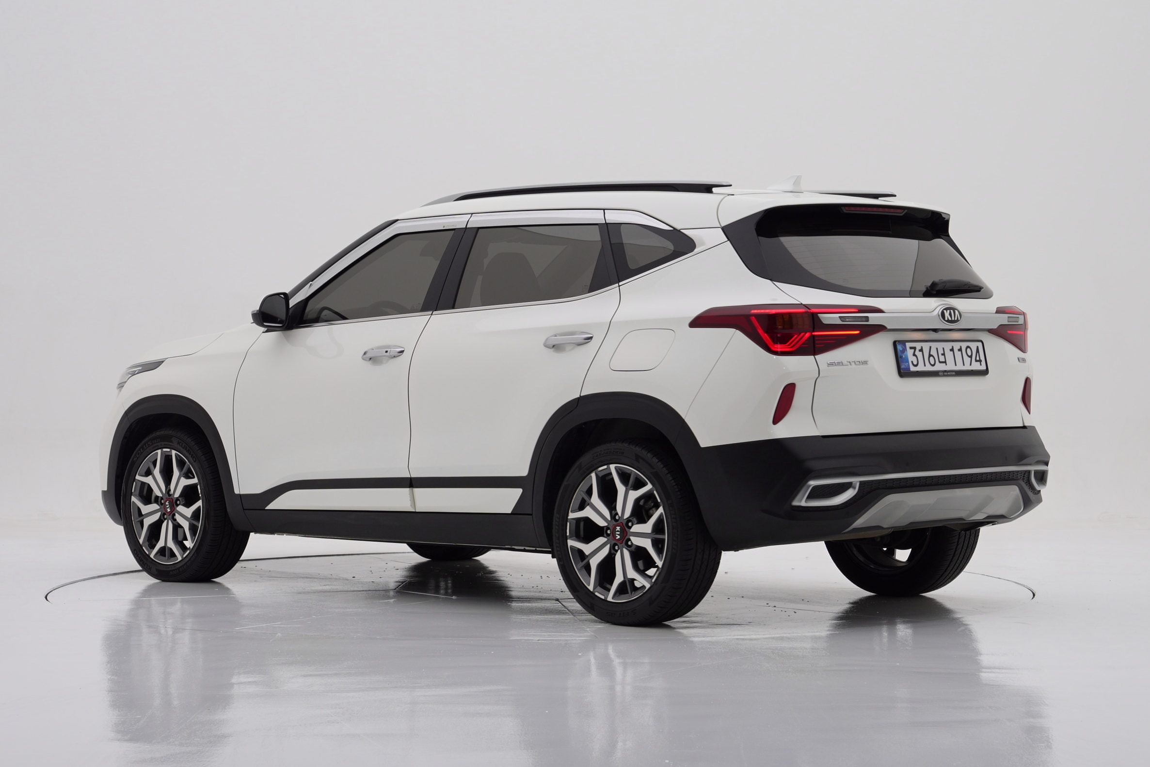 Kia Seltos Signature