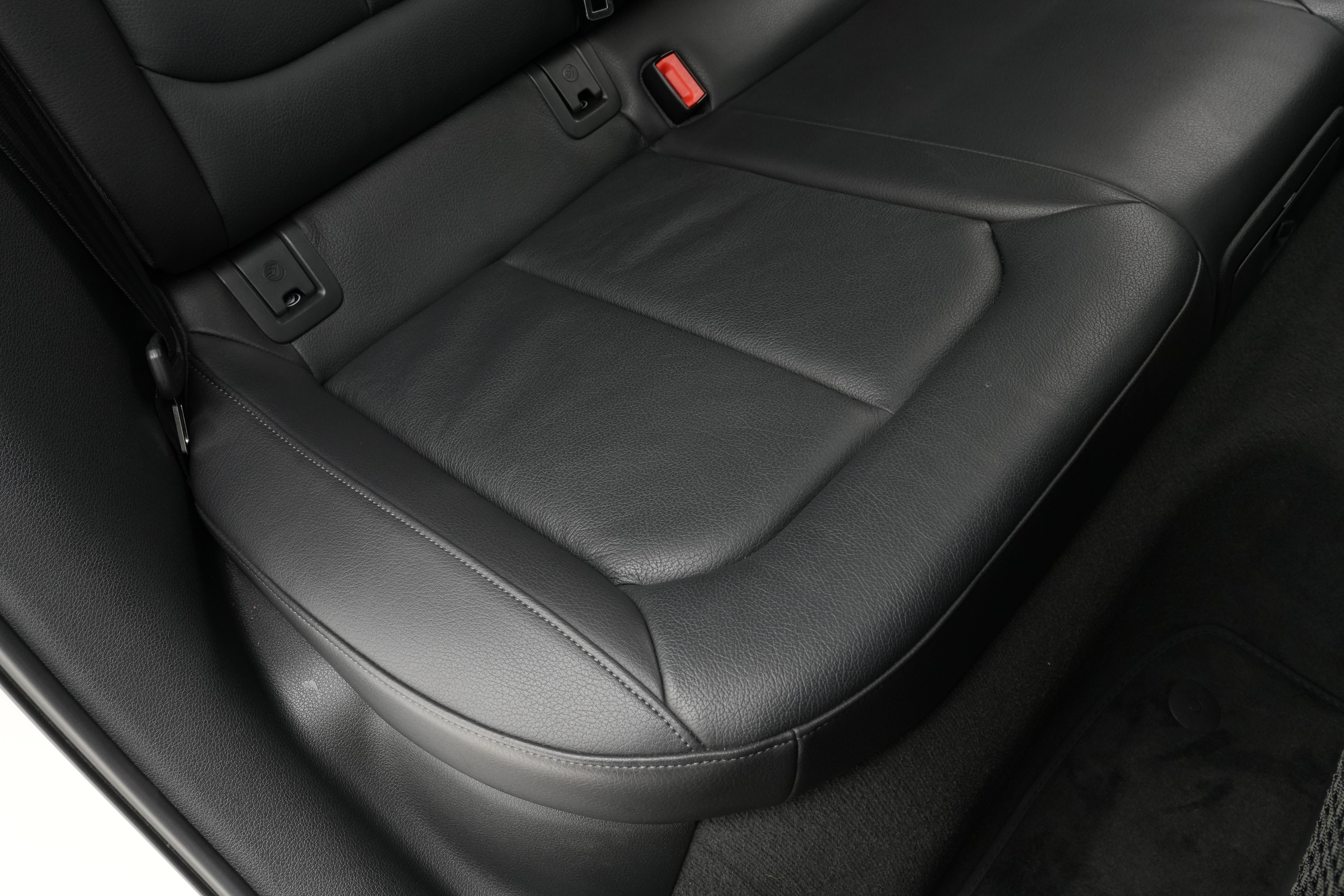 Interior 12
