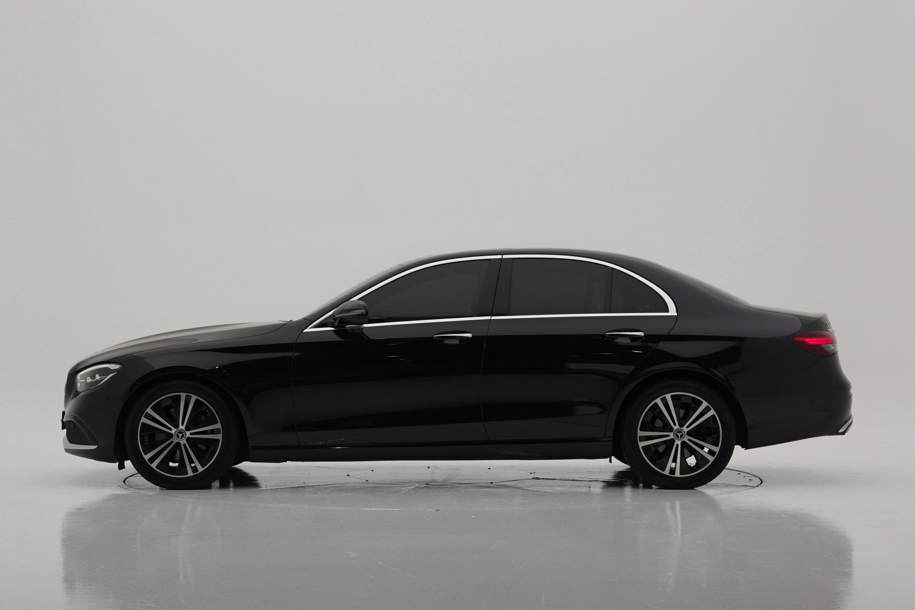 Mercedes-Benz E-Class E250 Avantgarde