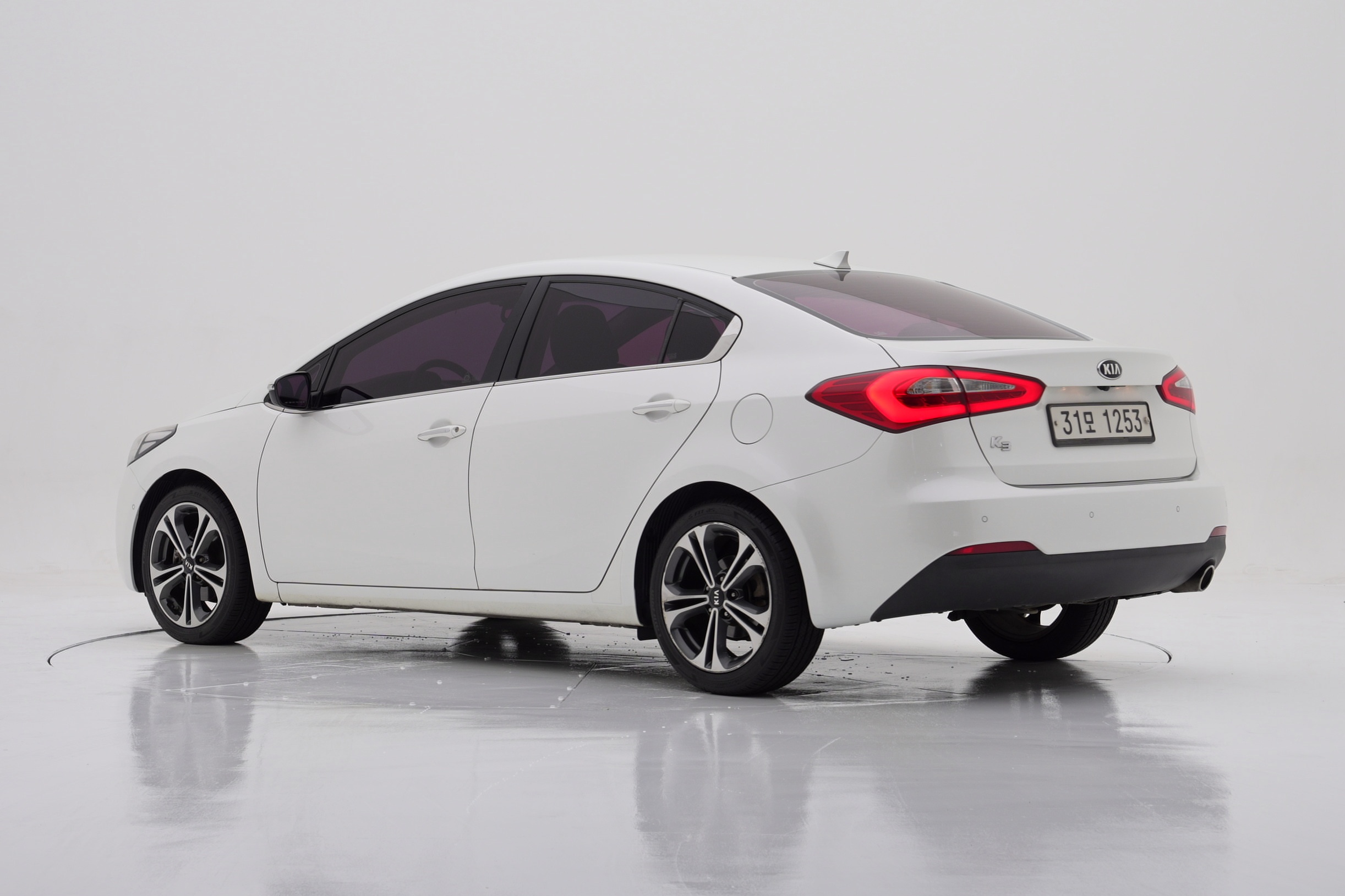 Kia K3 Noblesse