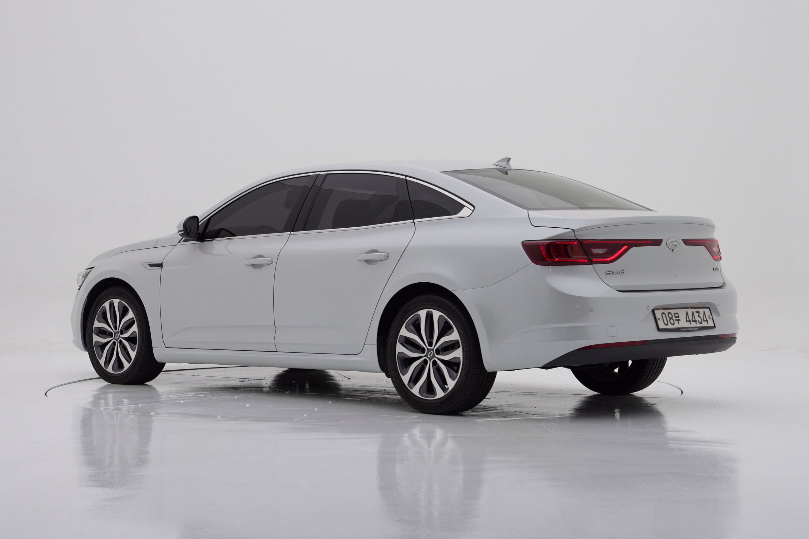 Renault Korea SM6 2.0 GDe LE