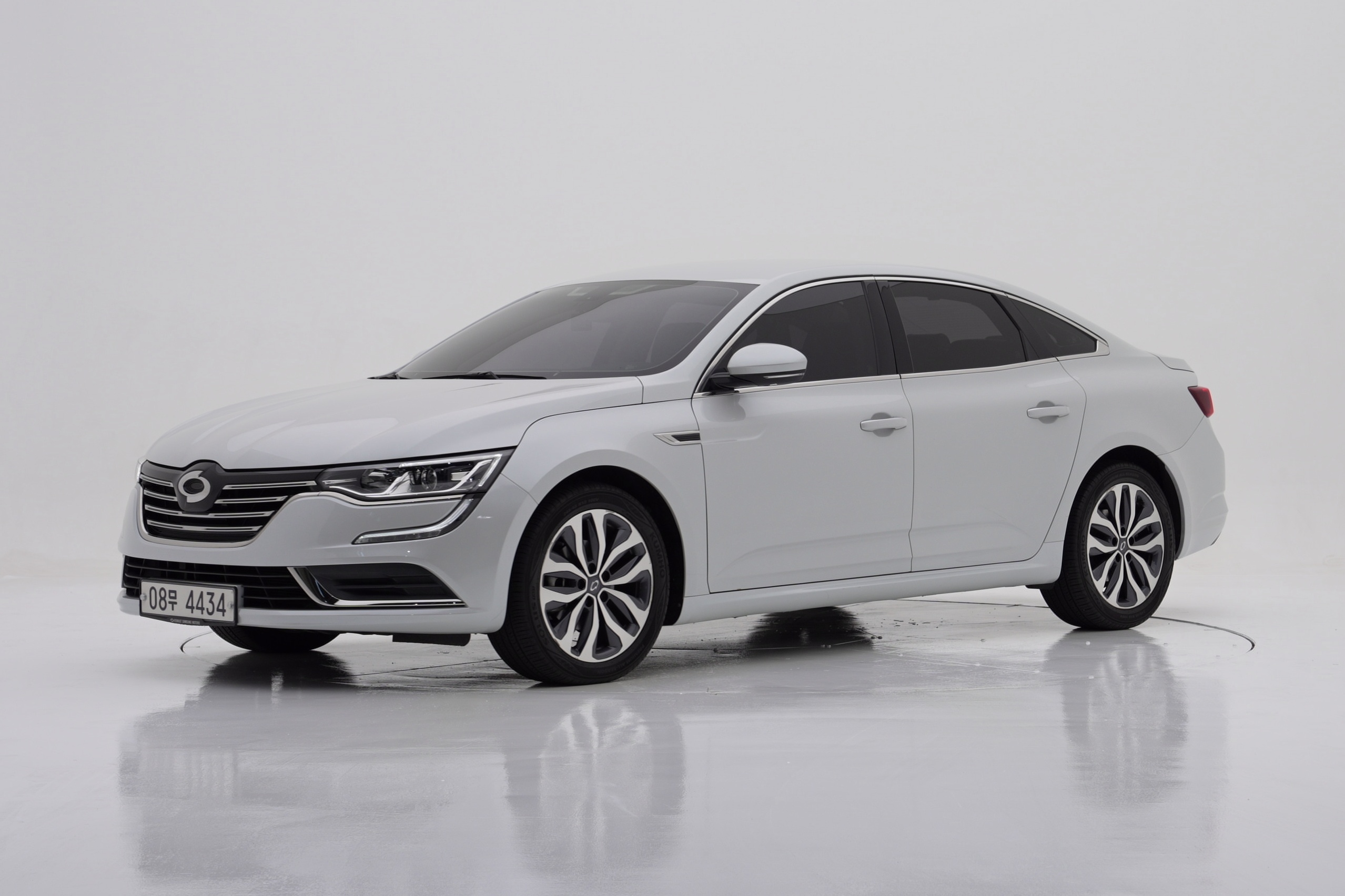 Renault Korea SM6 2.0 GDe LE