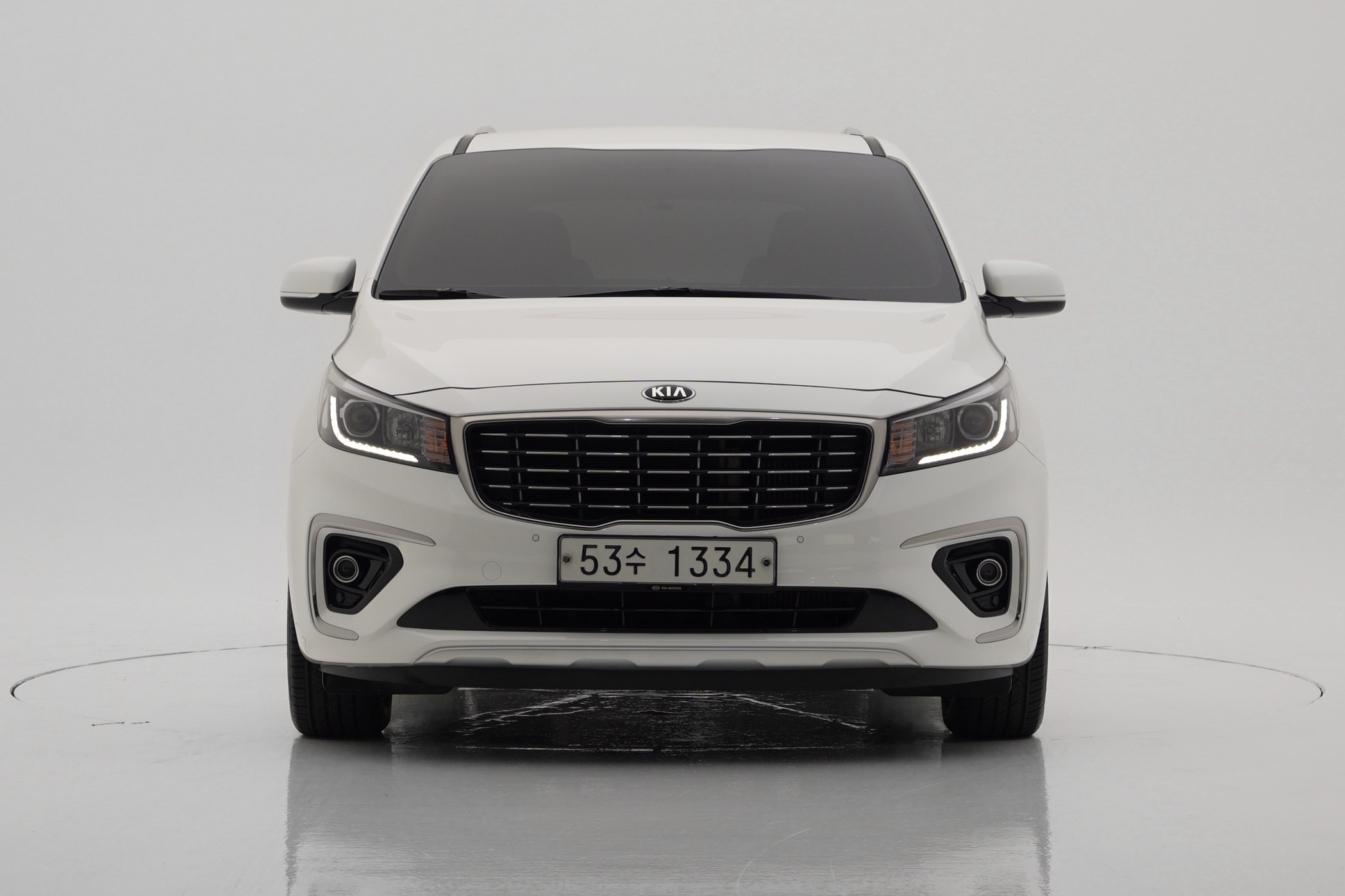 Kia Carnival Дизель 9 мест Prestige