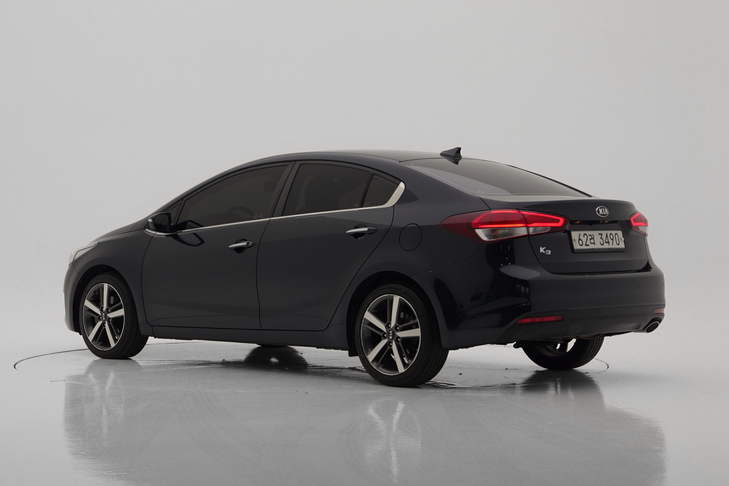 Kia K3 Noblesse