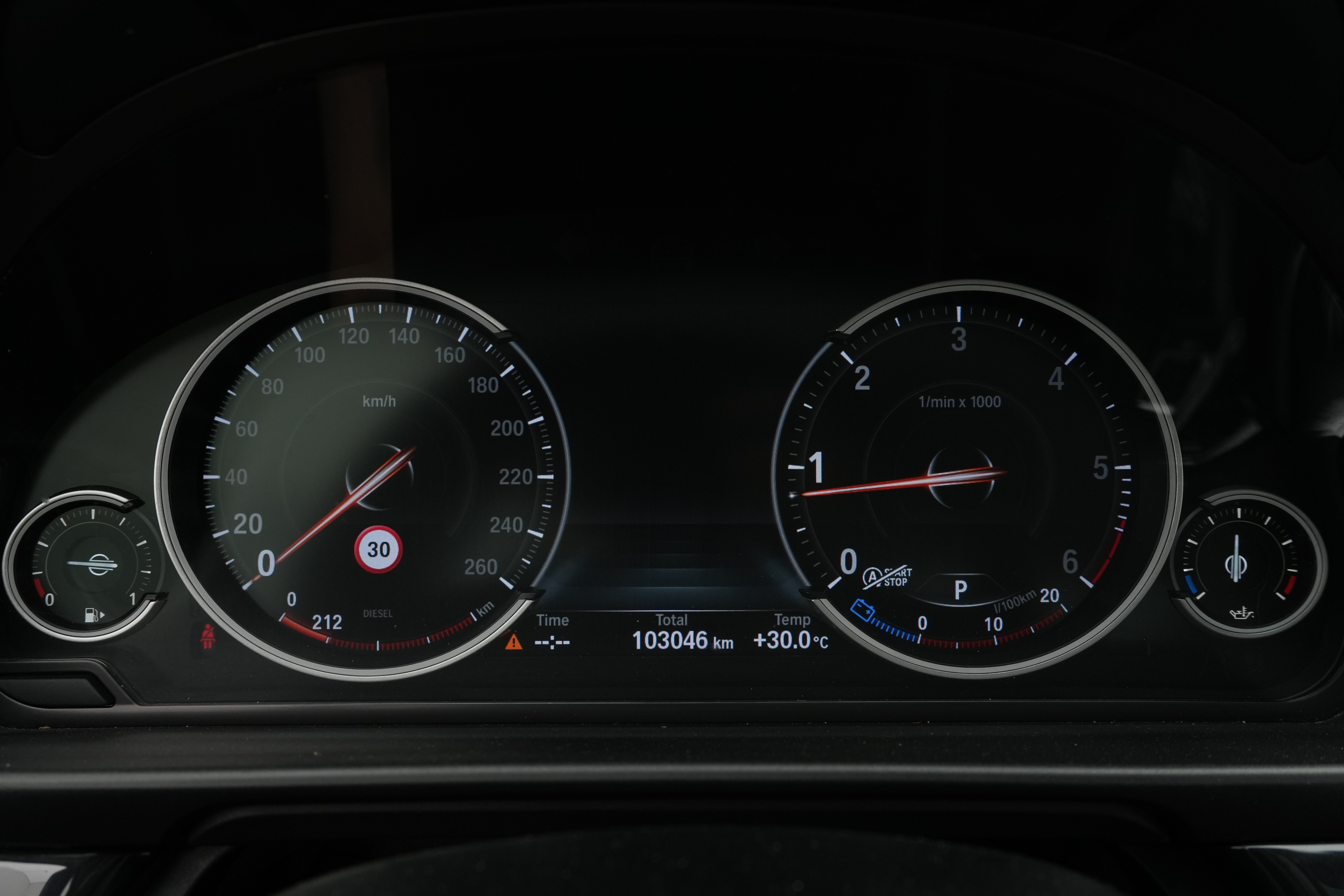 Interior 10