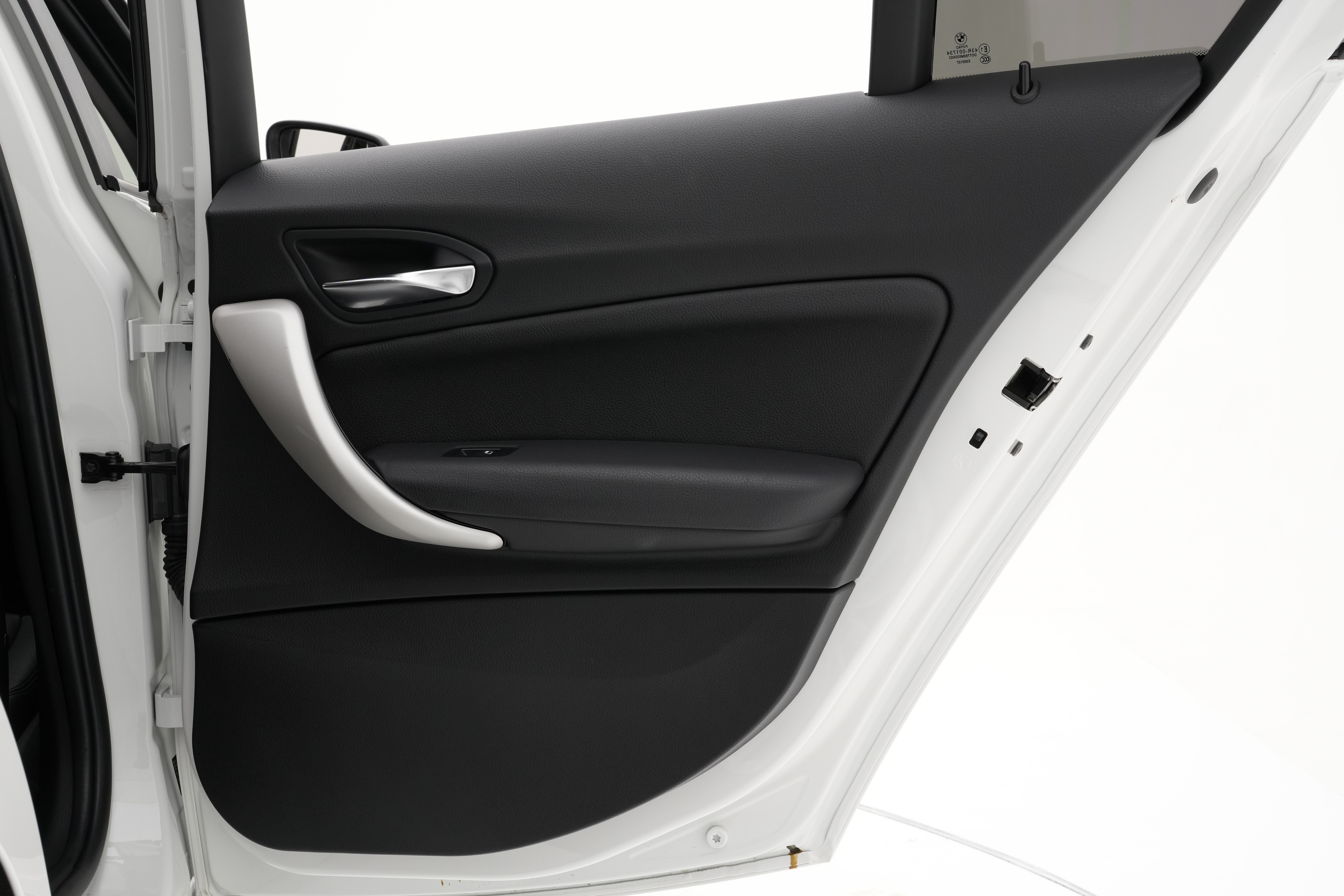 Interior 5
