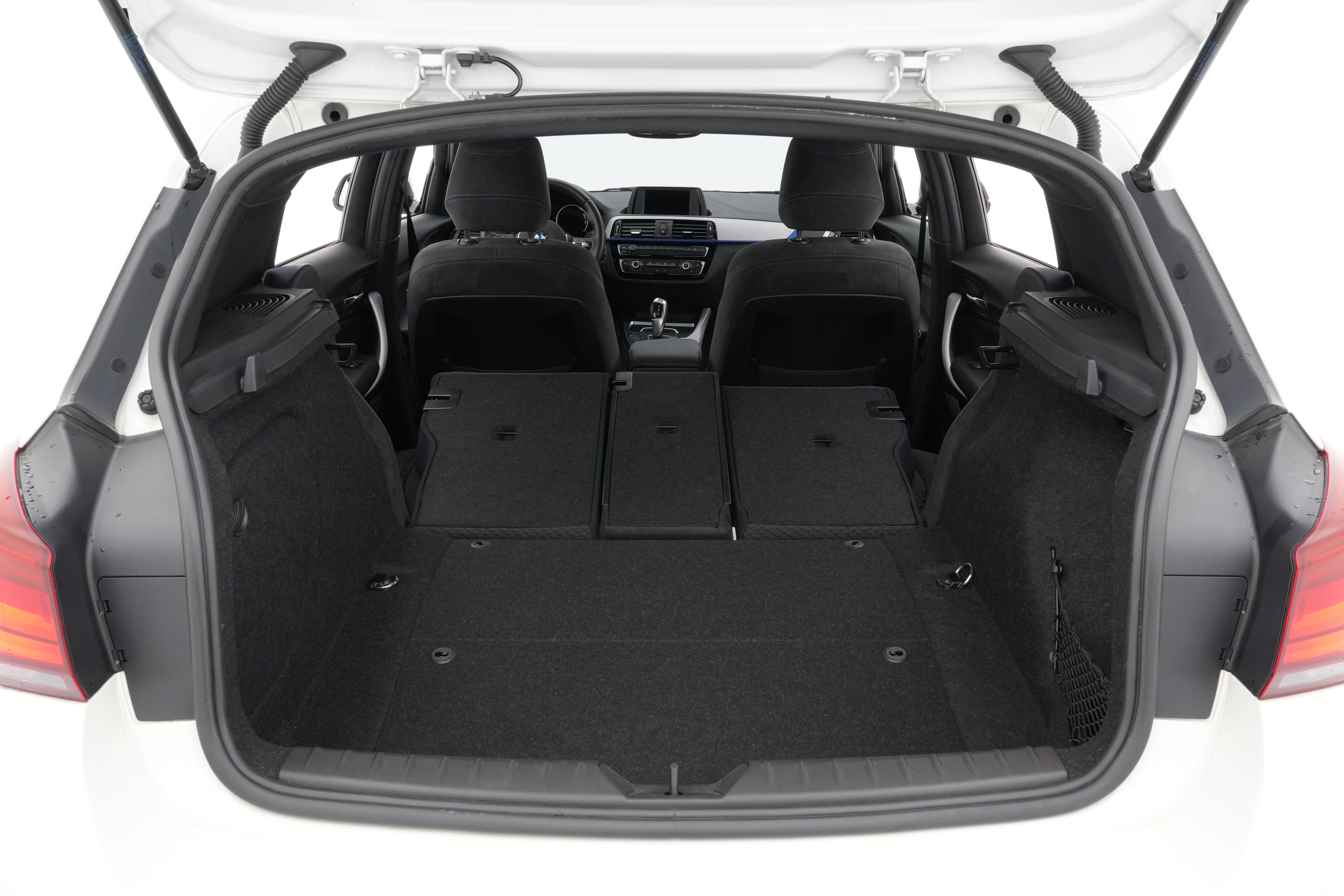 Interior 20