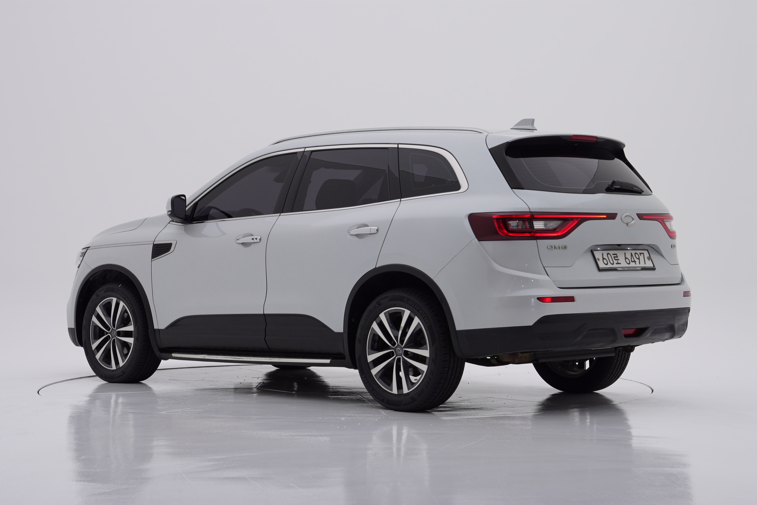 Renault Korea QM6 Бензин 2WD RE