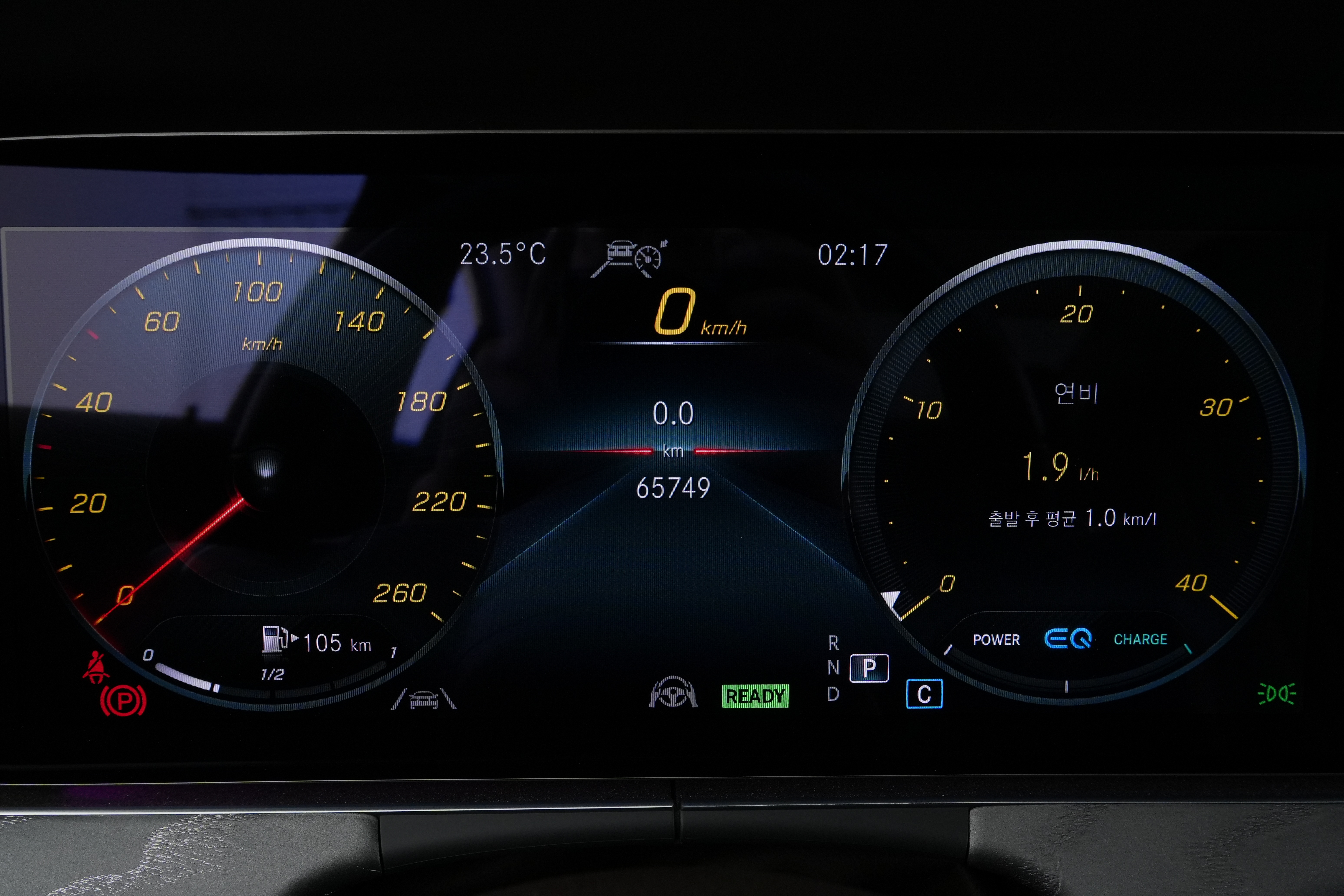 Interior 10