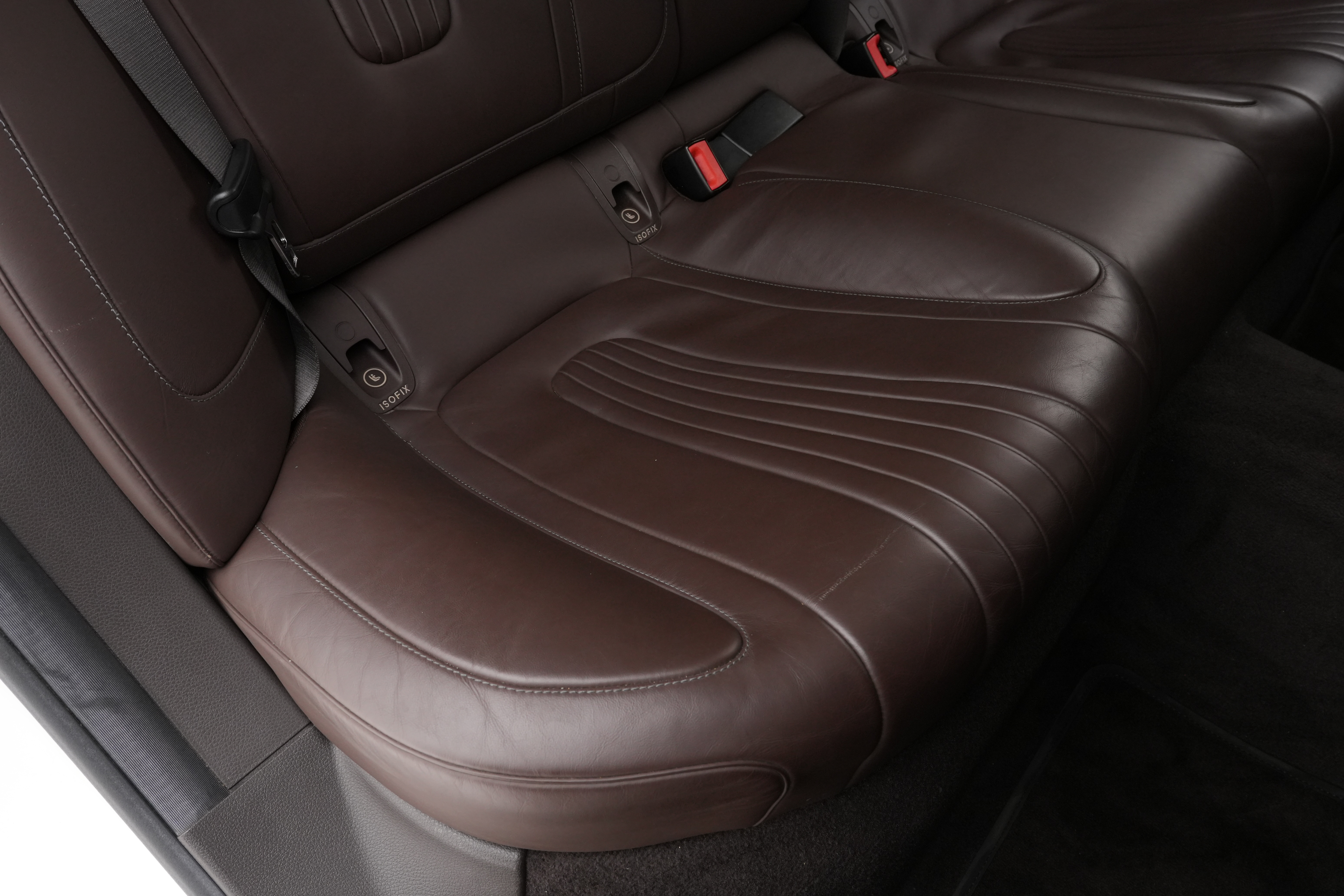 Interior 15