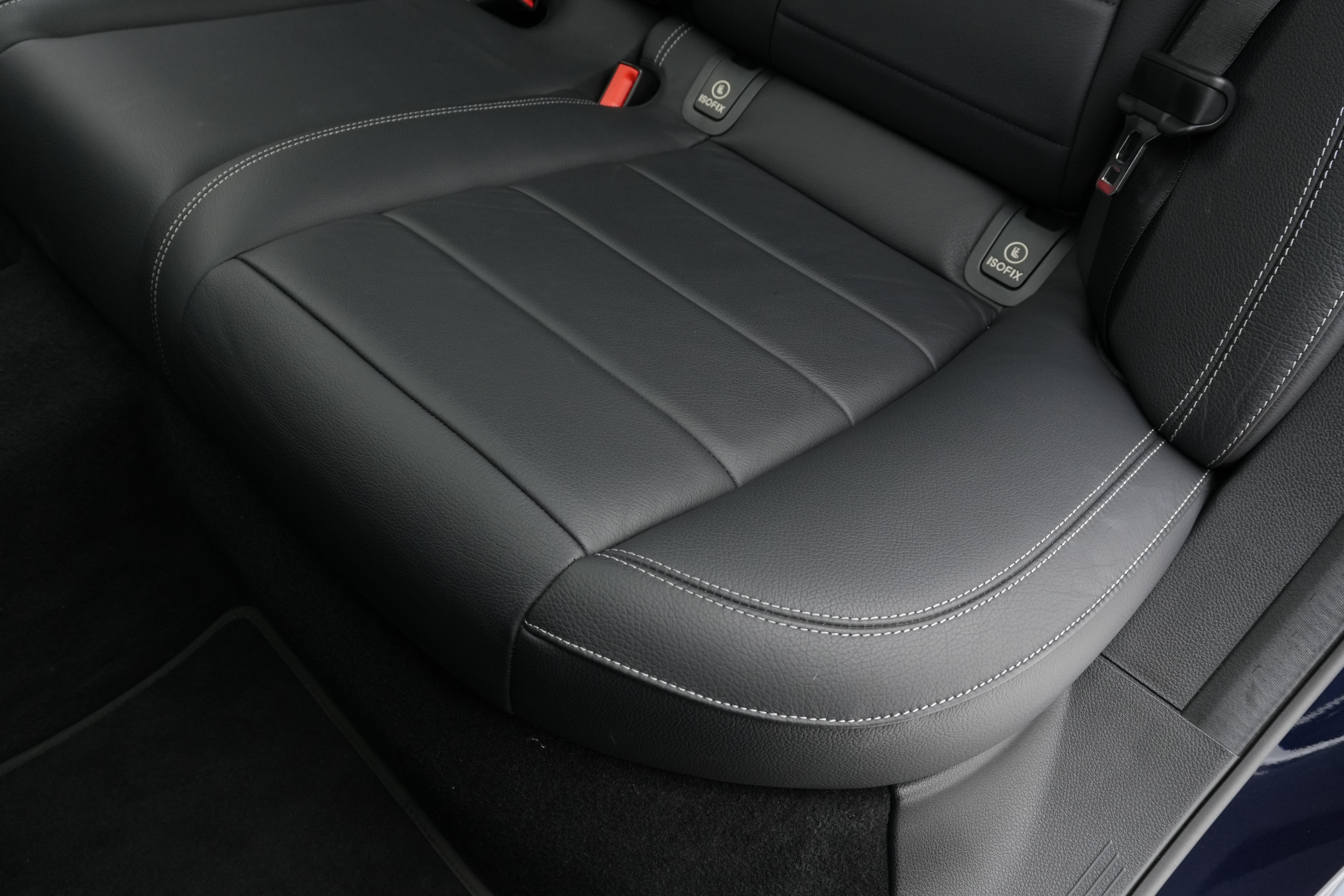 Interior 16