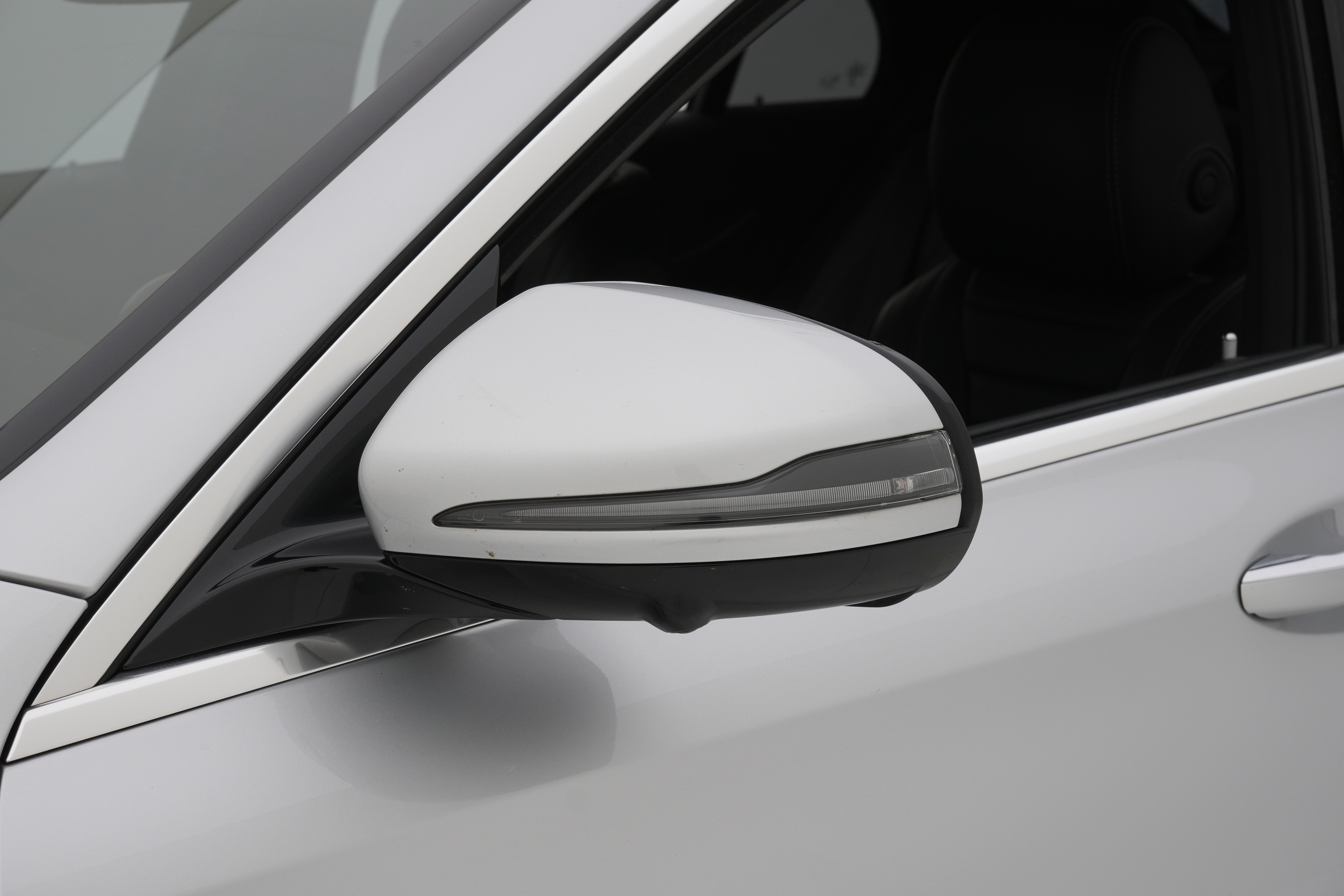 Exterior 10