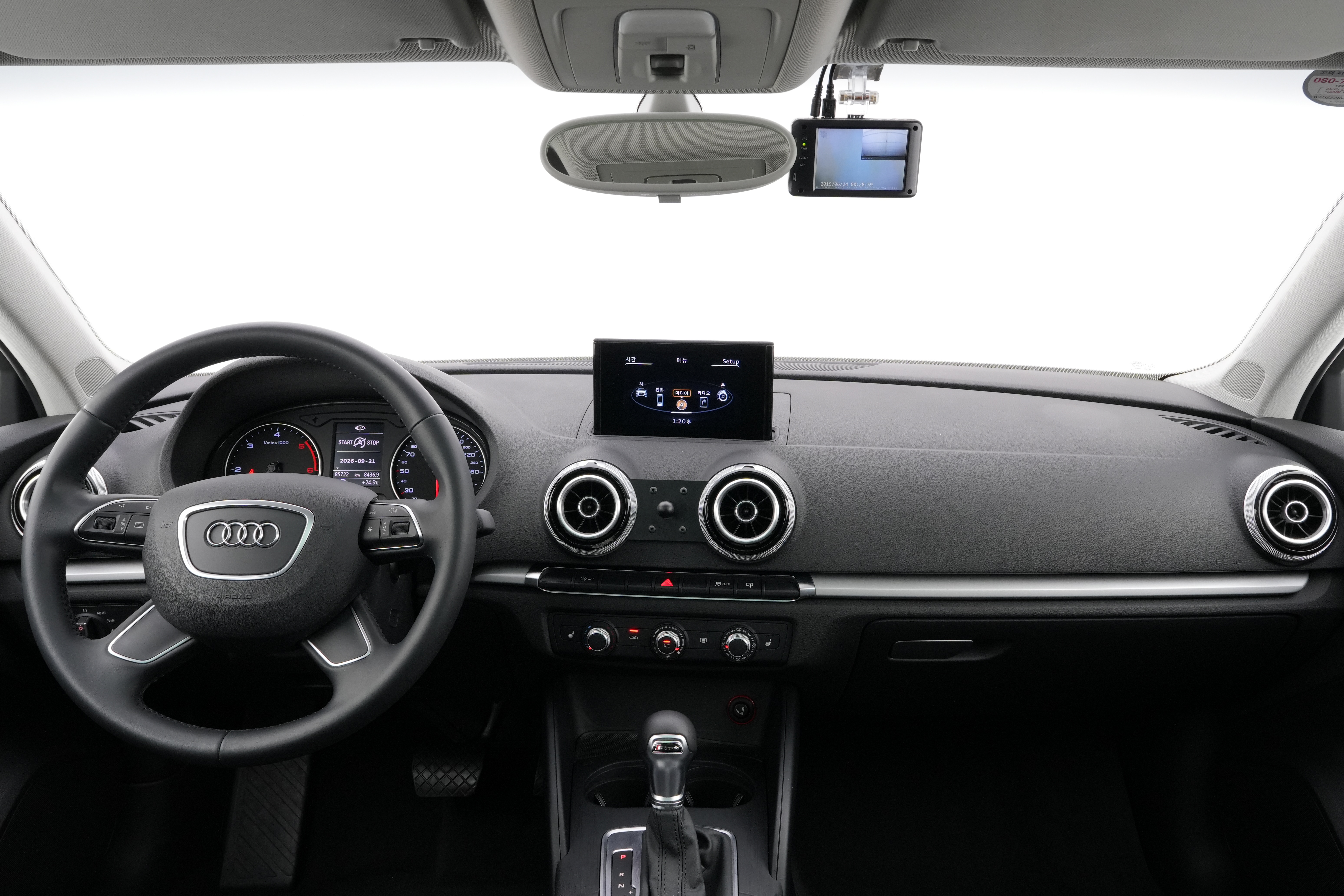 Interior 2