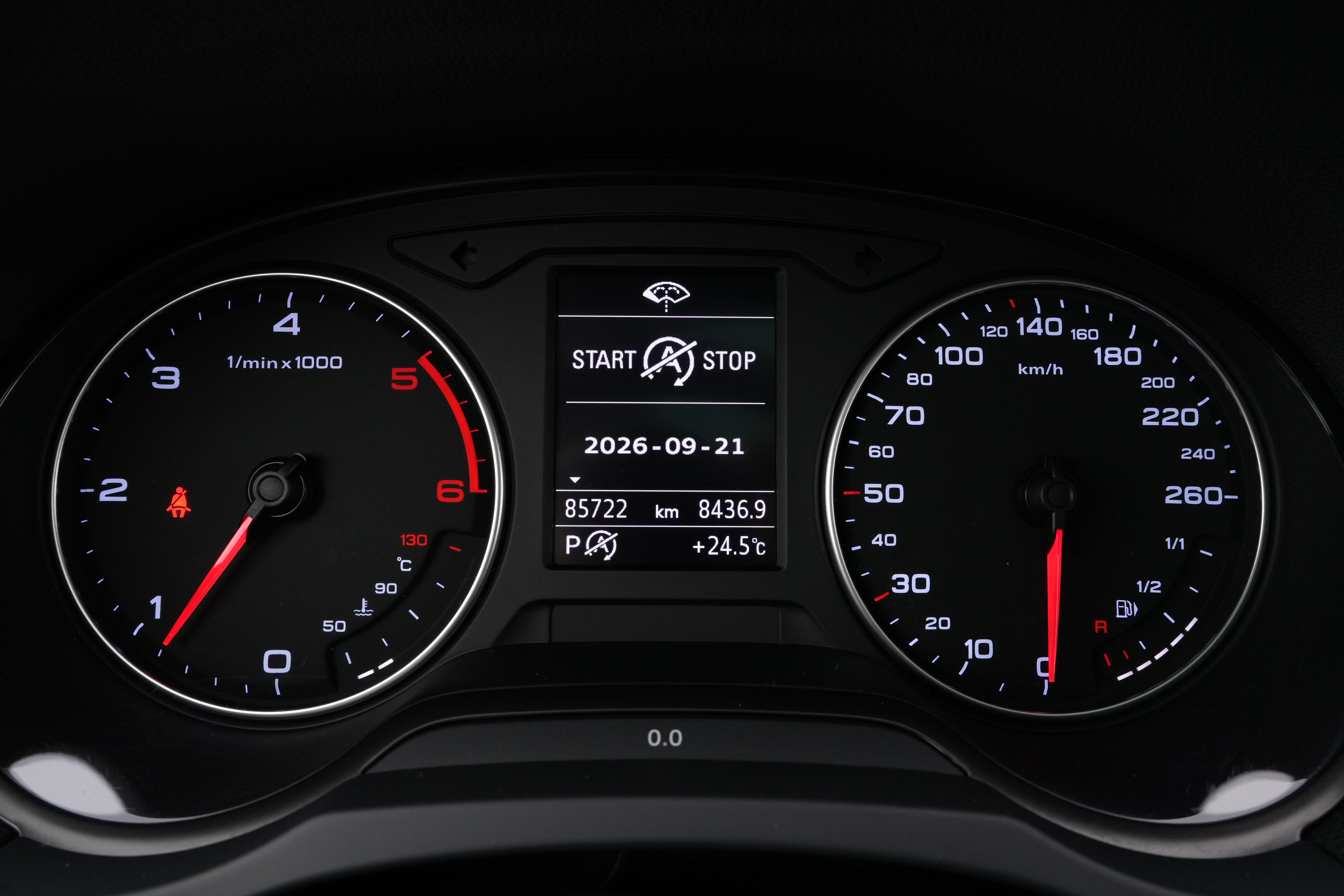 Interior 9
