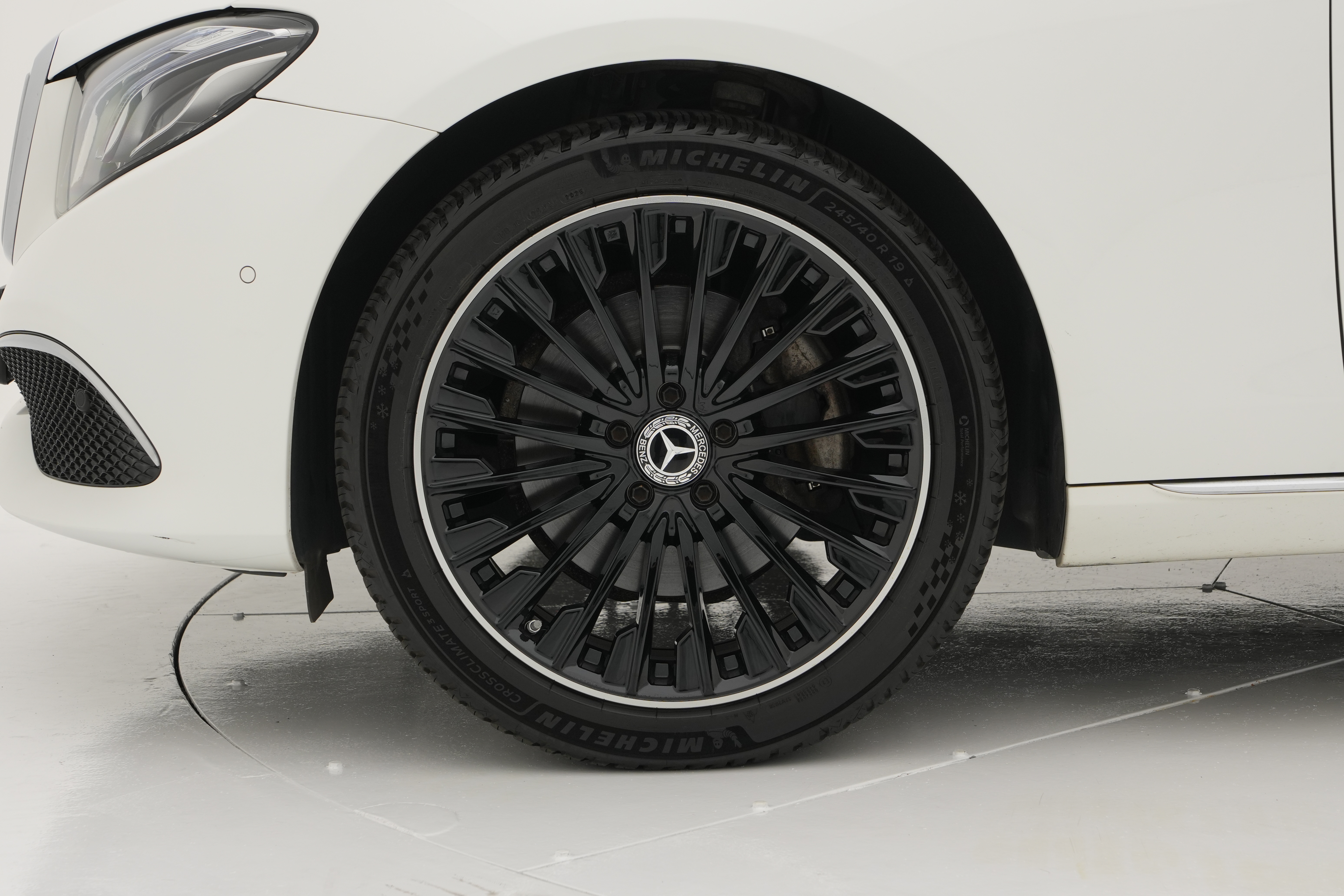 Exterior 14