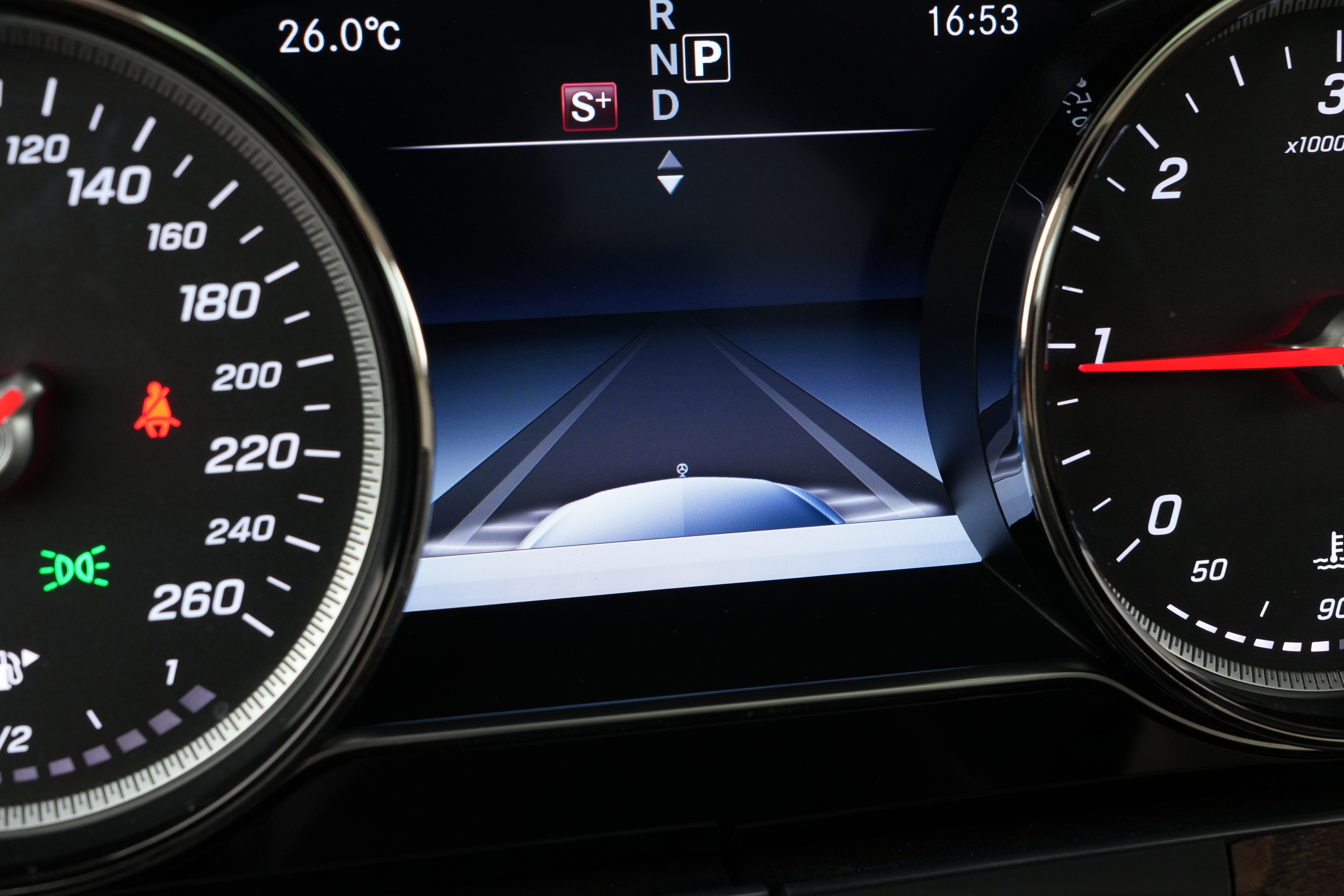 Interior 10