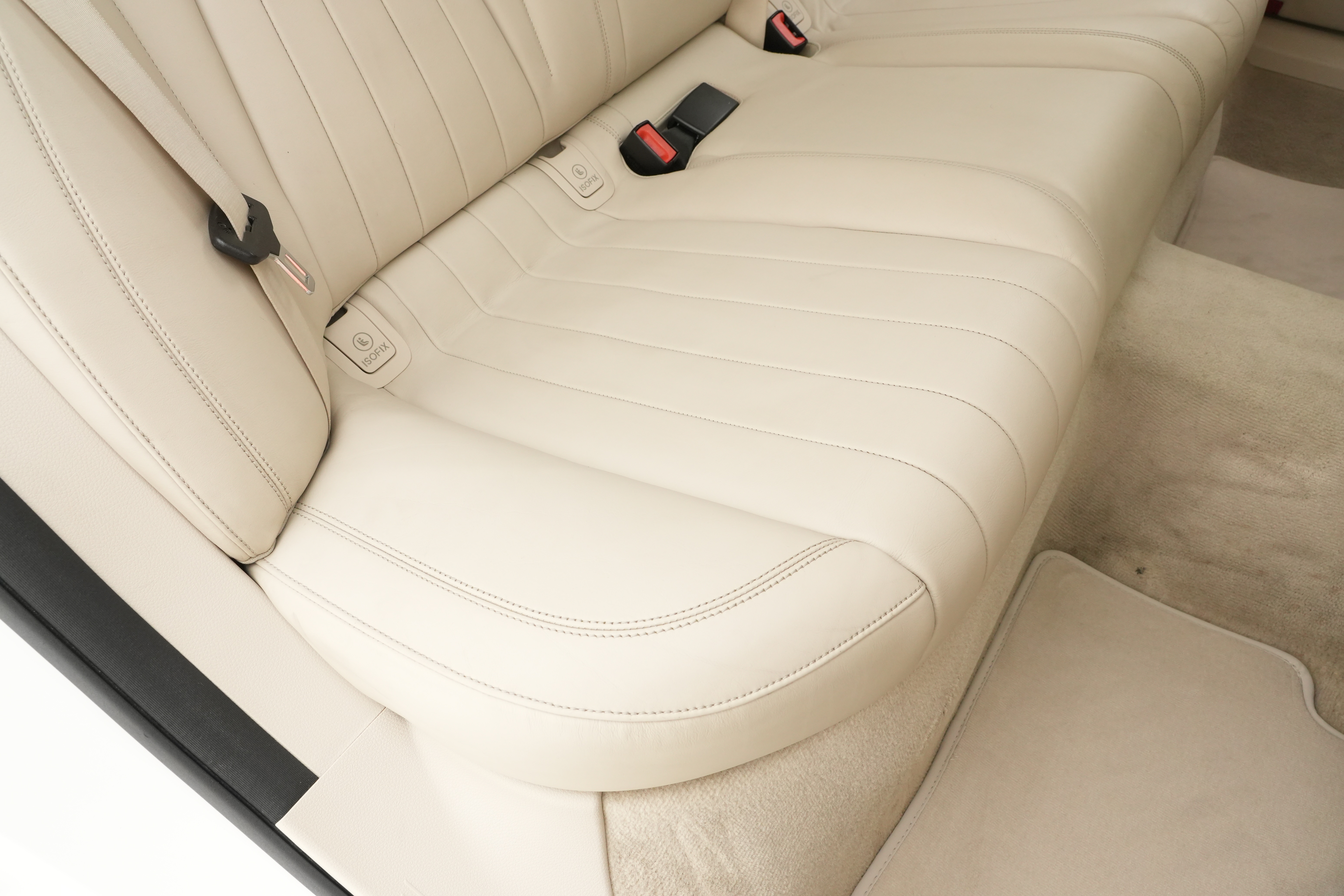 Interior 14