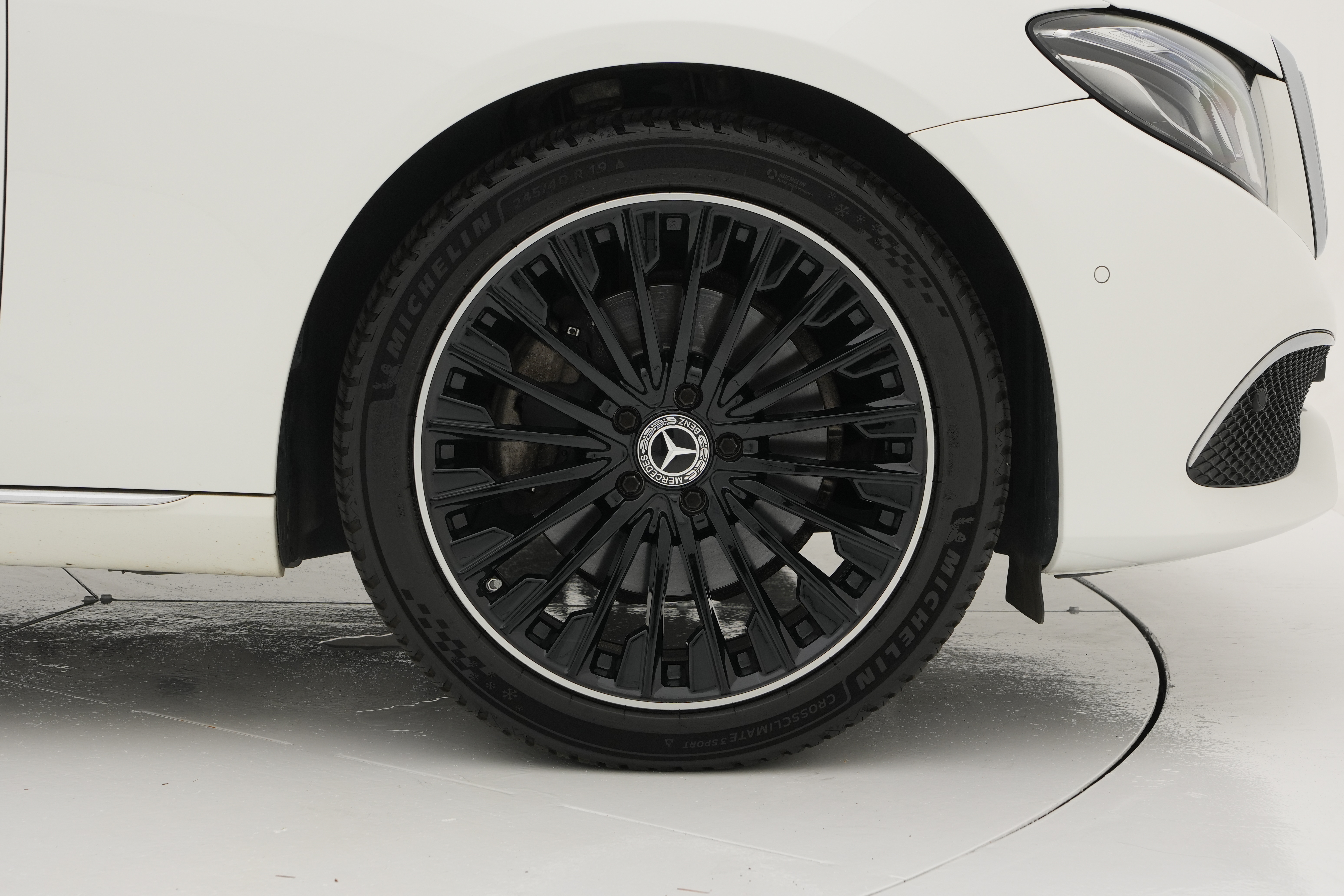 Exterior 17