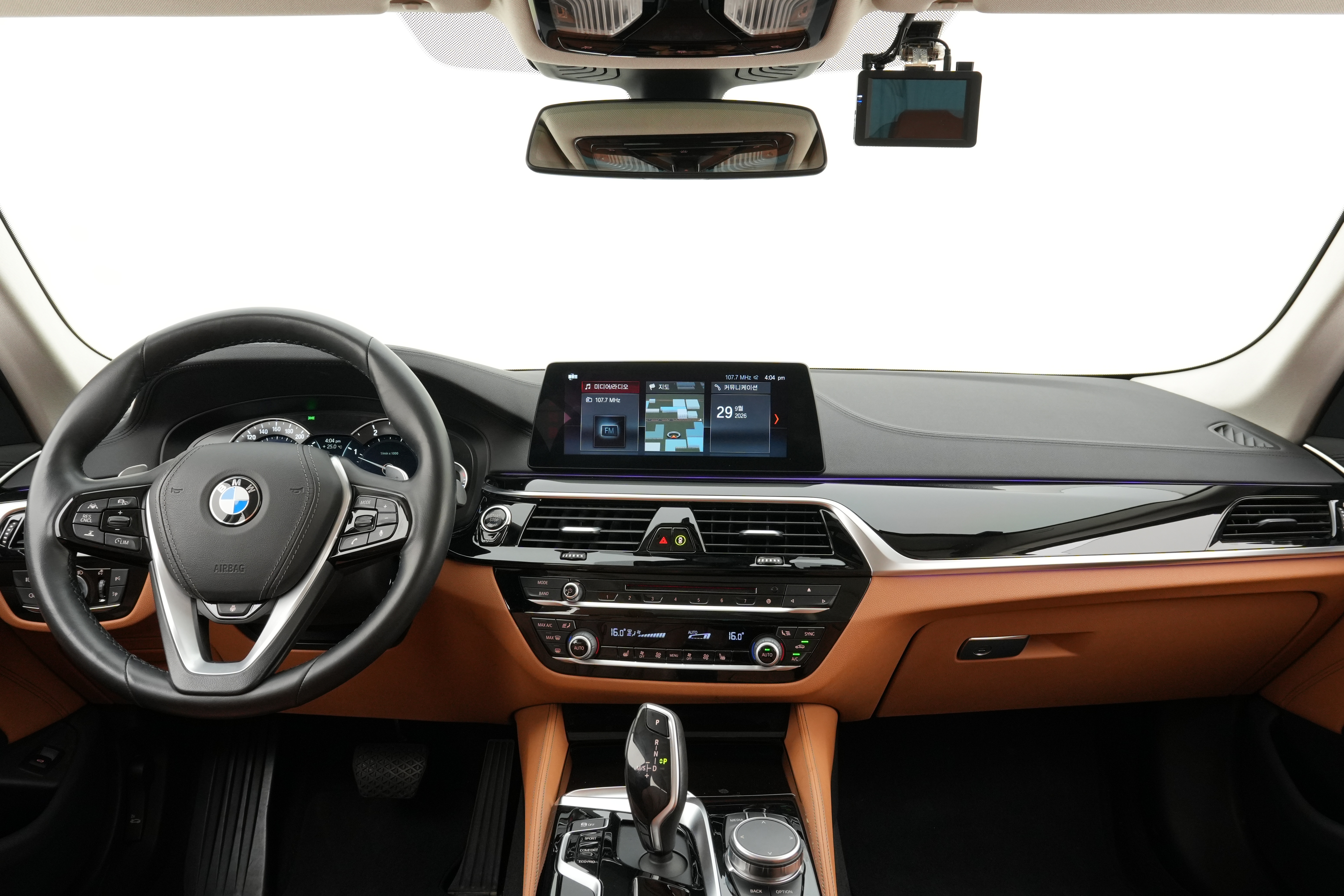 Interior 2