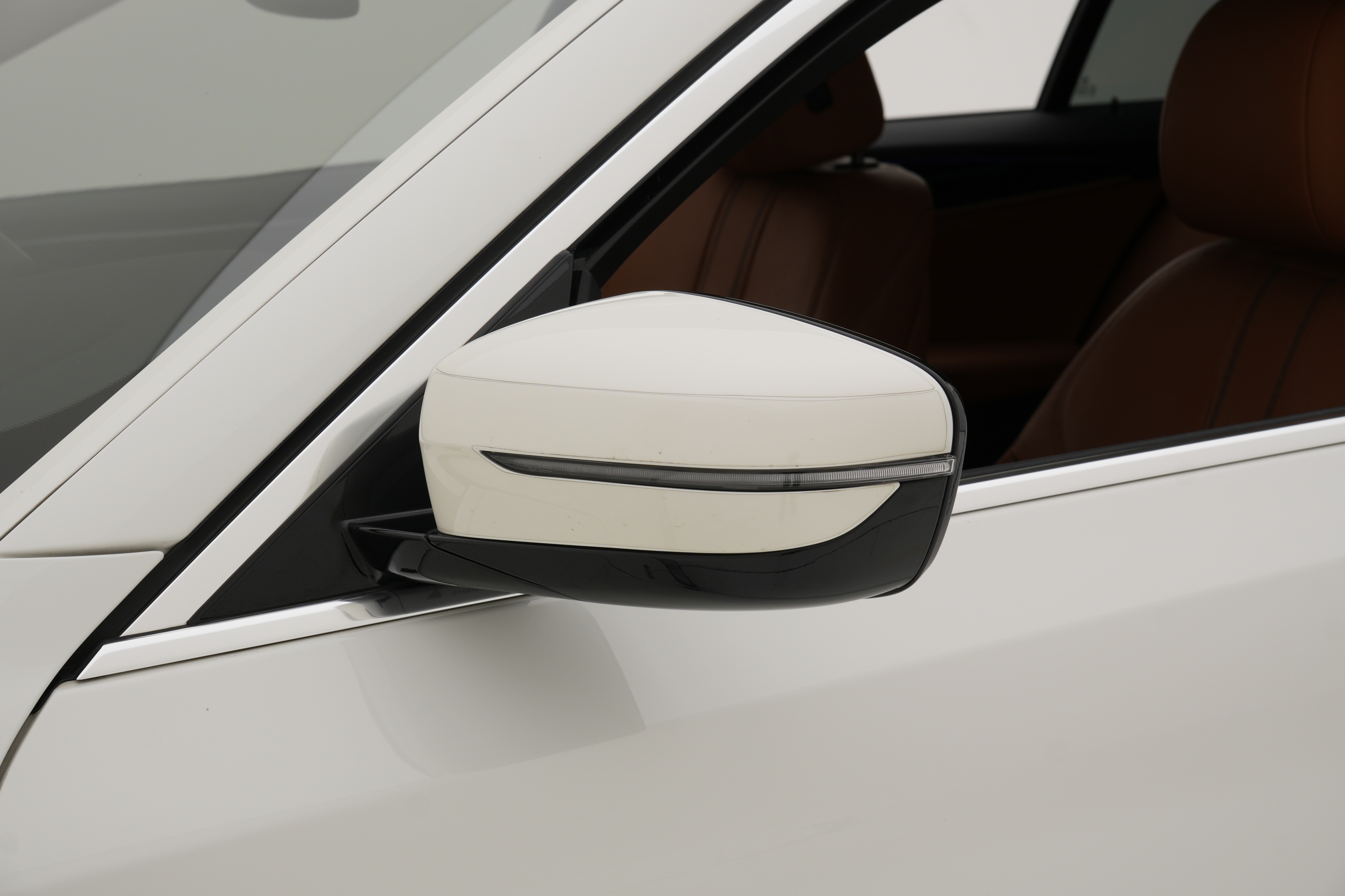 Exterior 10