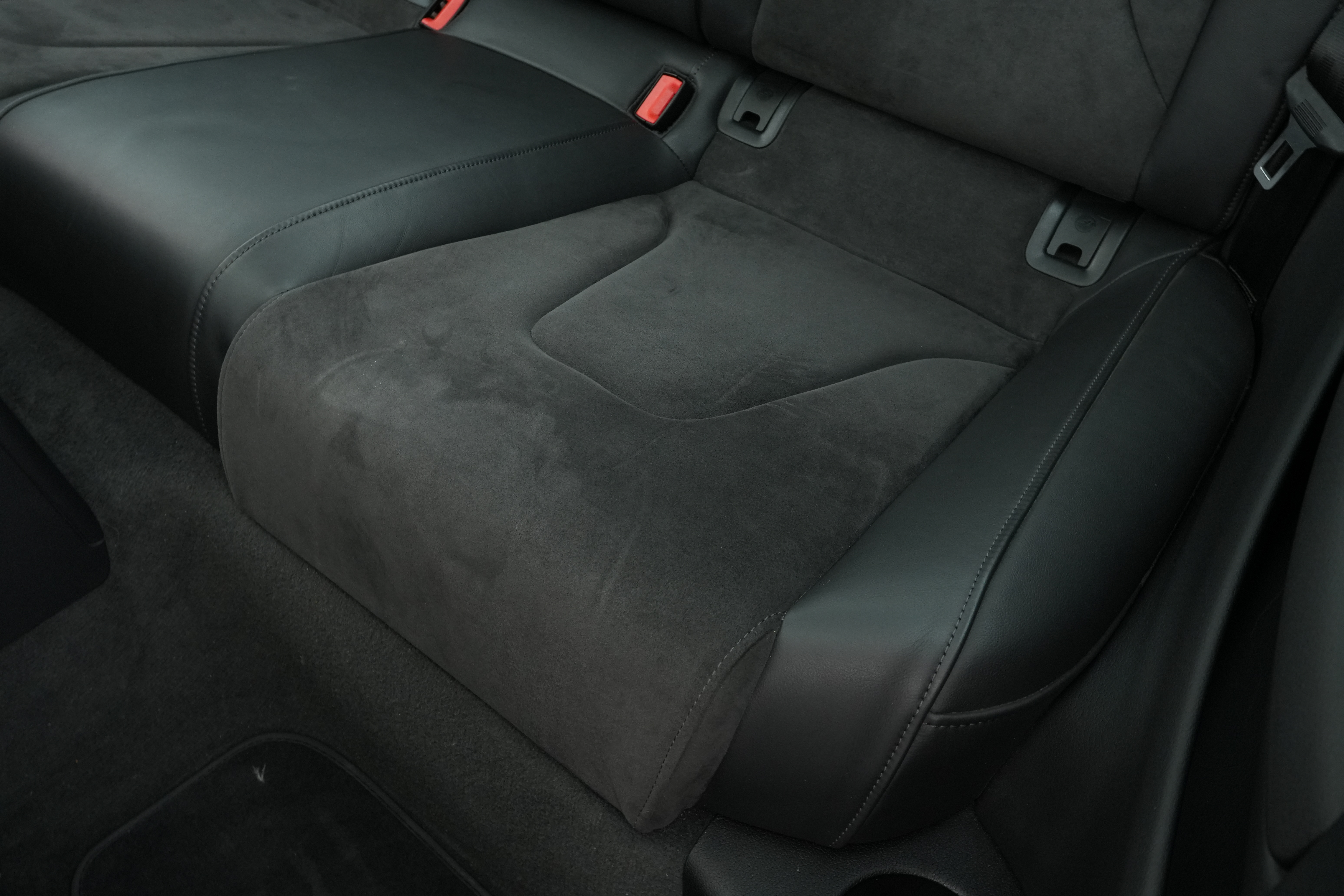 Interior 12
