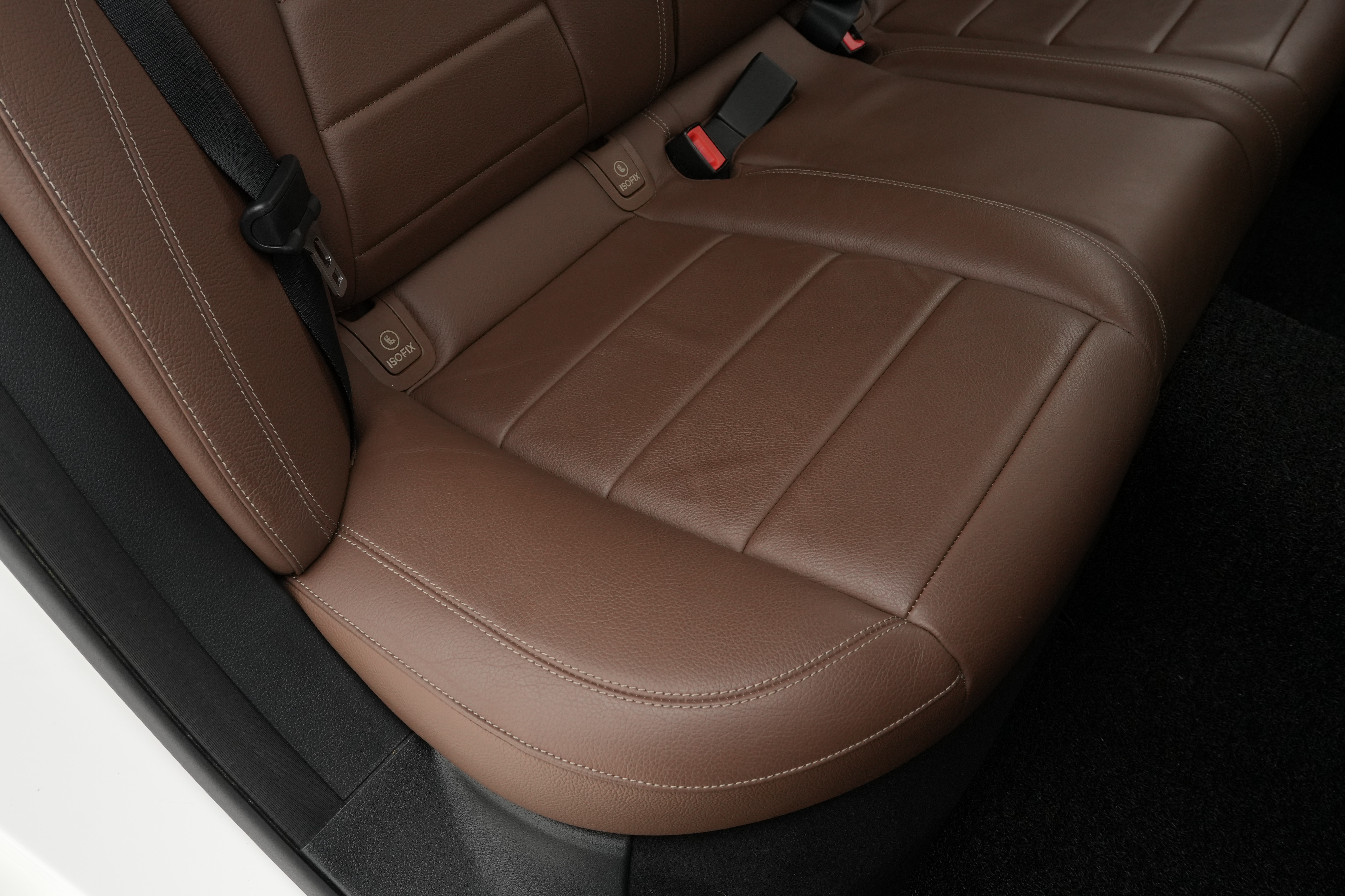 Interior 13