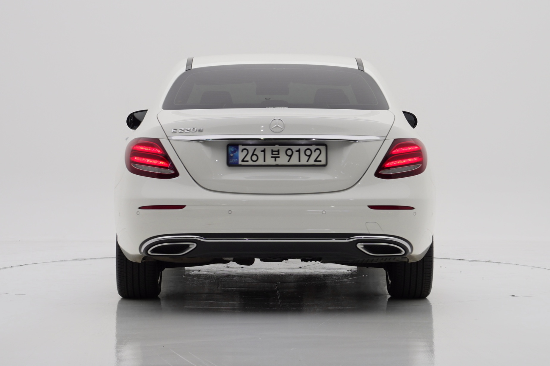 Exterior 5