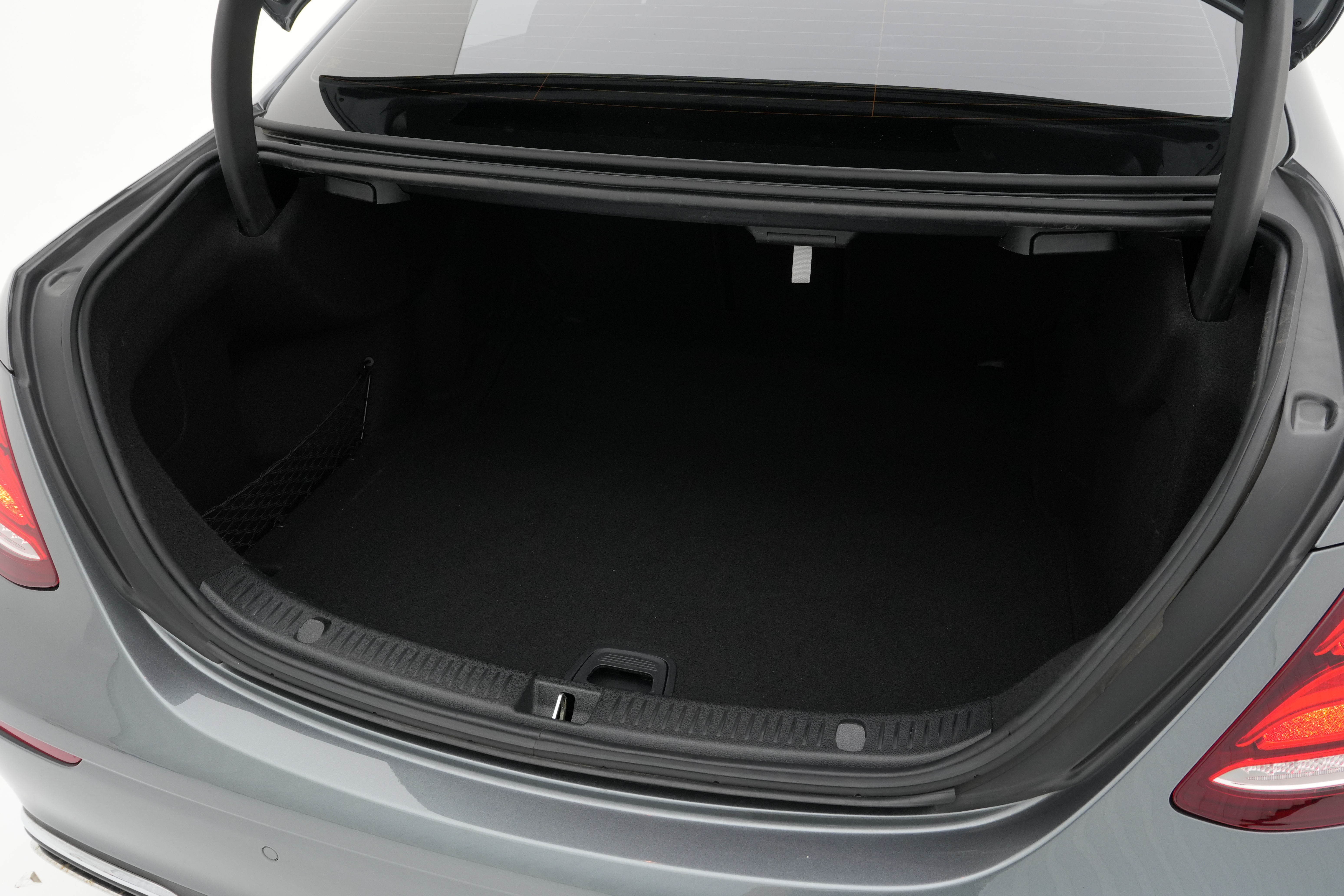 Interior 20