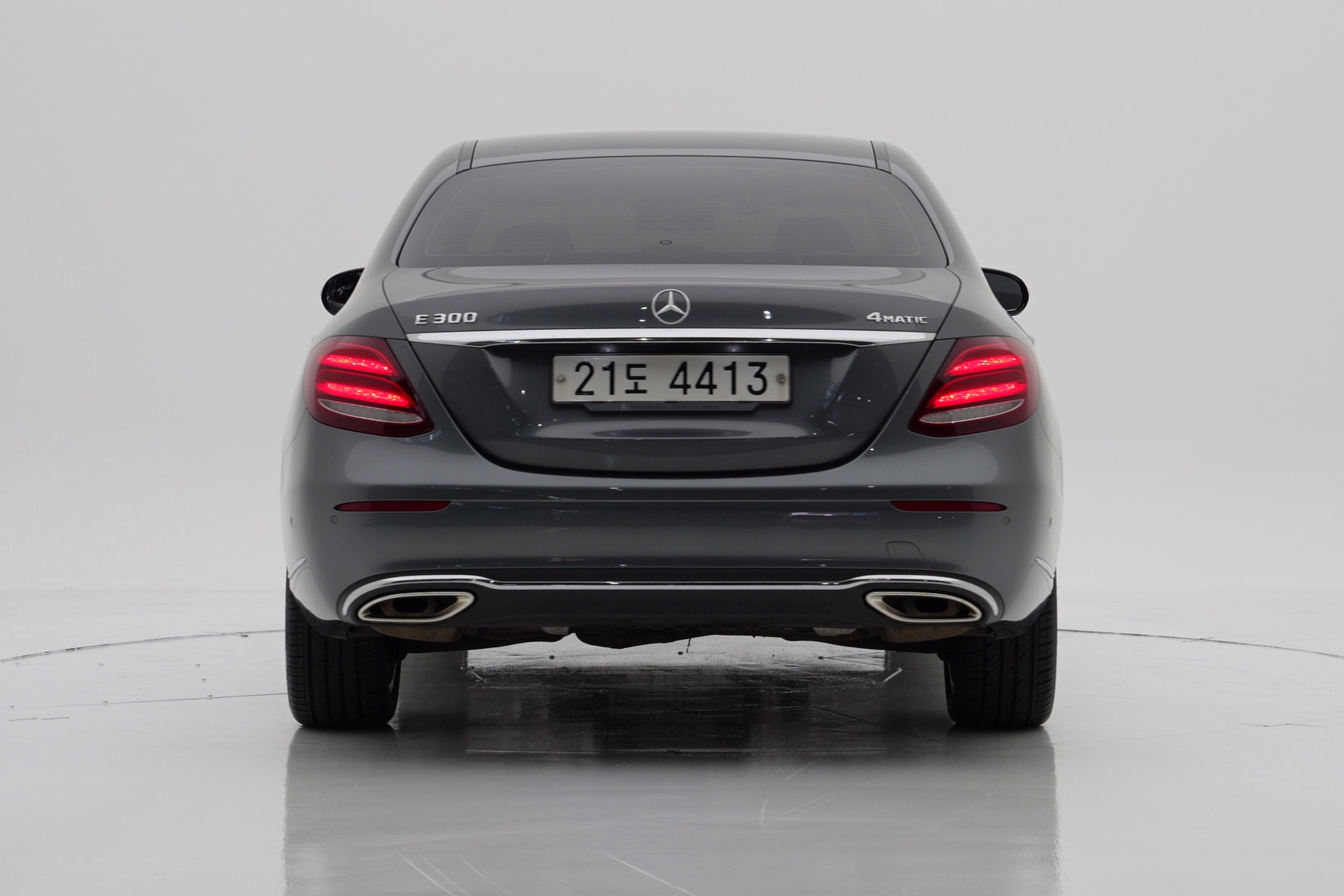 Exterior 5
