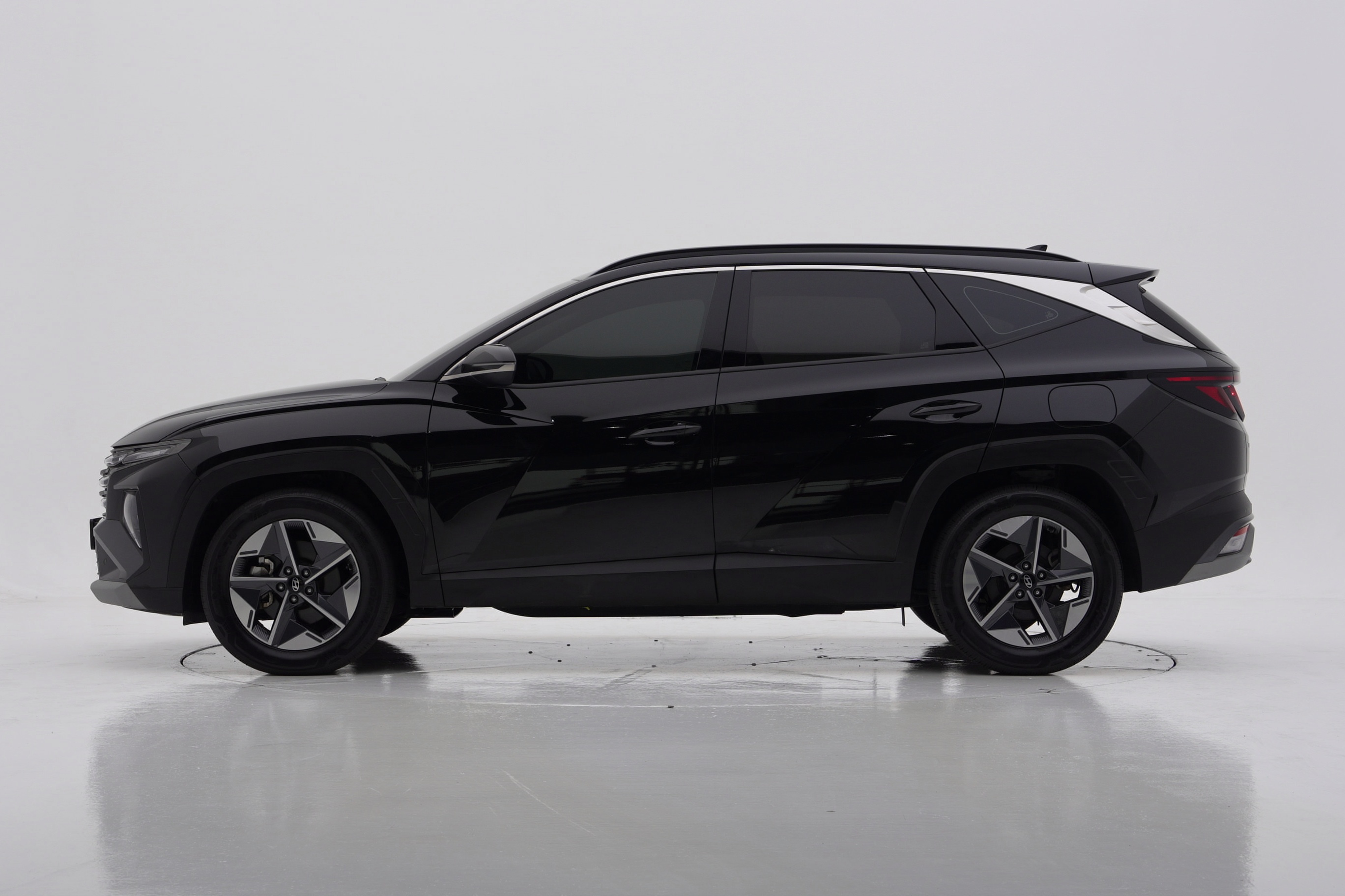 Hyundai The New Tucson (NX4) Gasoline 1.6 Turbo 2WD Premium 2024 — фото 3