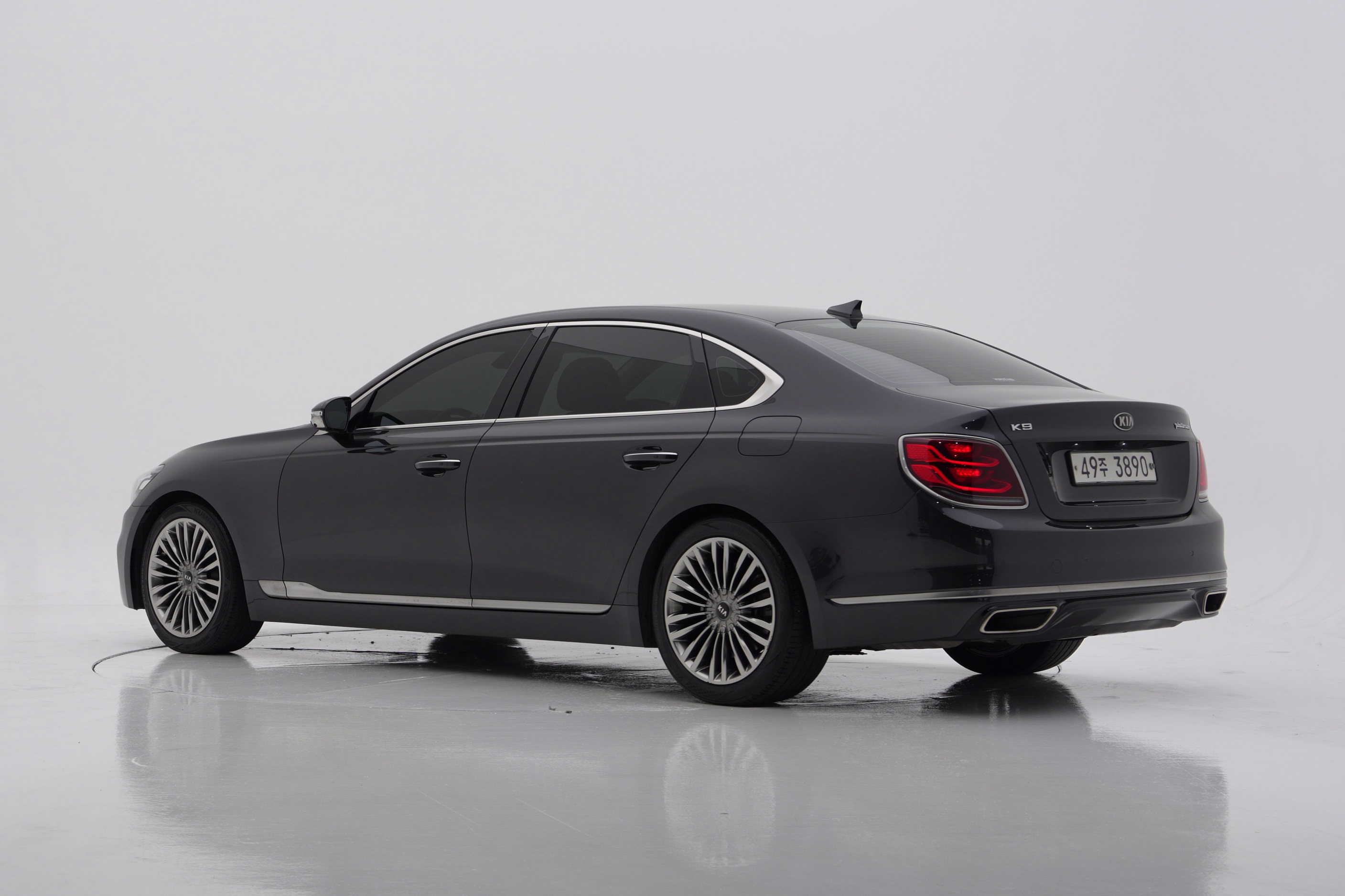 Kia The K9 3.8 GDI AWD PlatinumⅡ — фото 4