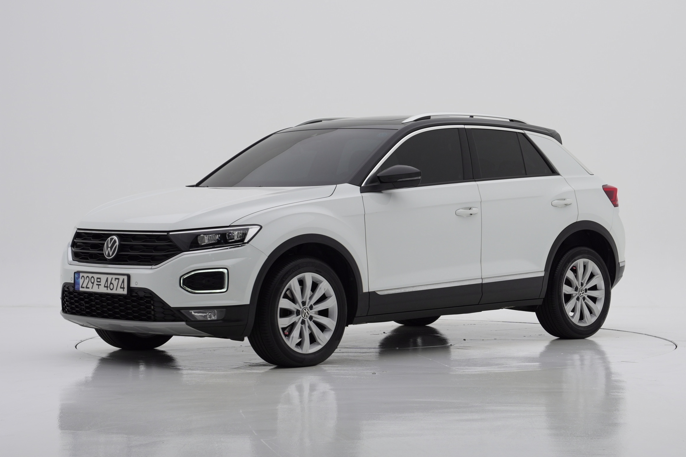 Volkswagen T-Roc 2.0 TDI PREMIUM 2022 — фото 2