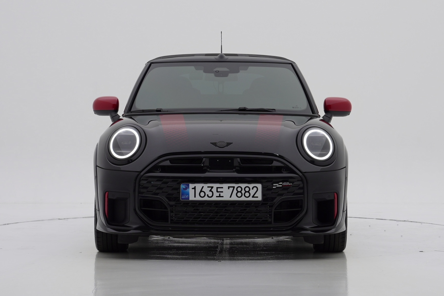 MINI Cooper Convertible S JCW 2025 — фото 1