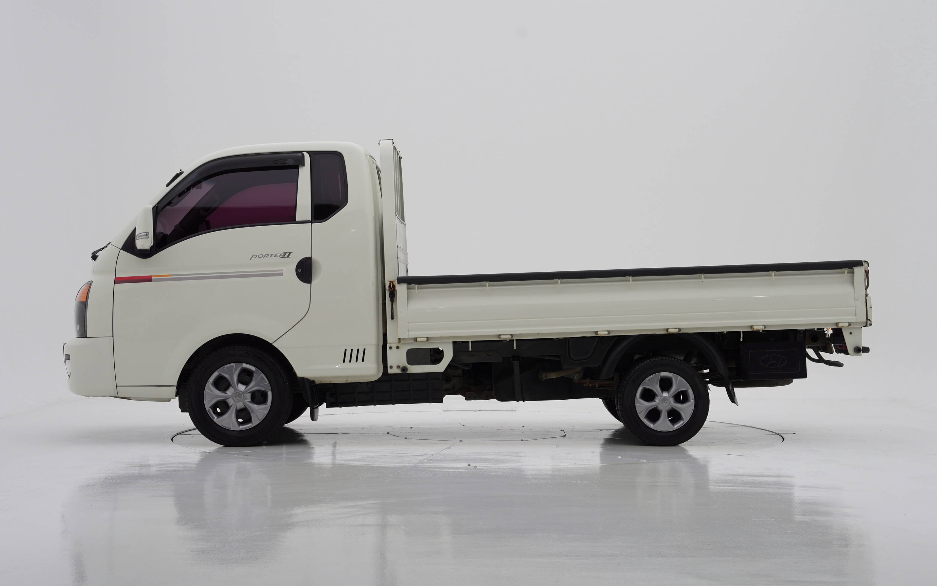 Hyundai PorterII Diesel 2.5 Super Cab Extra Long 2WD Modern