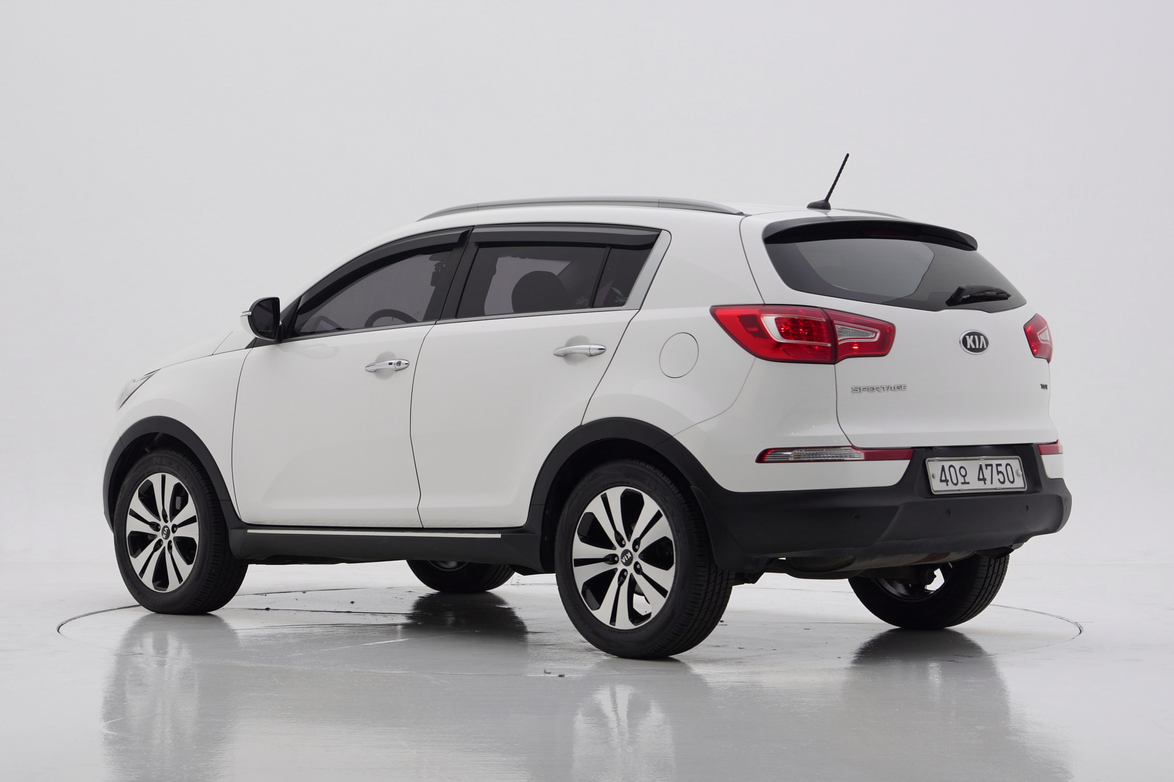 Kia Sportage R Diesel 2WD TLX Premium — фото 4