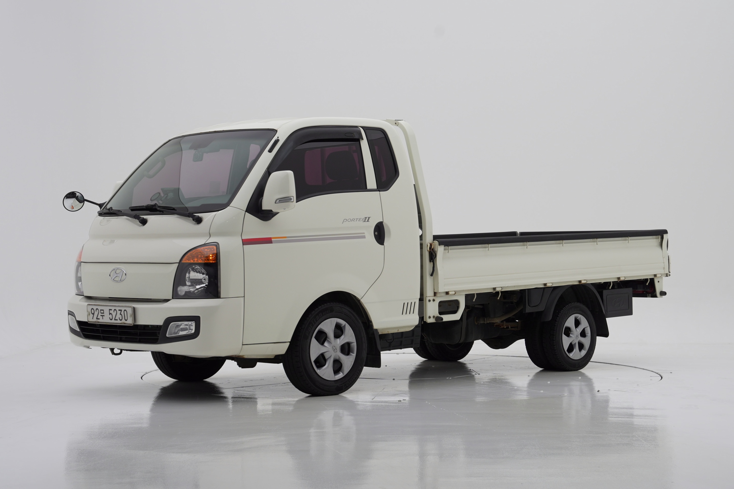 Hyundai PorterII Diesel 2.5 Super Cab Extra Long 2WD Modern — фото 2