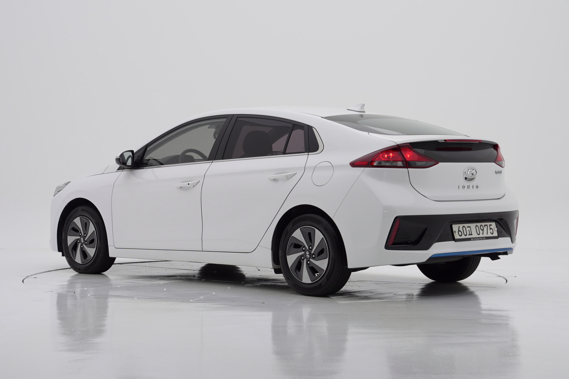 Hyundai IONIQ N 2016 — фото 4
