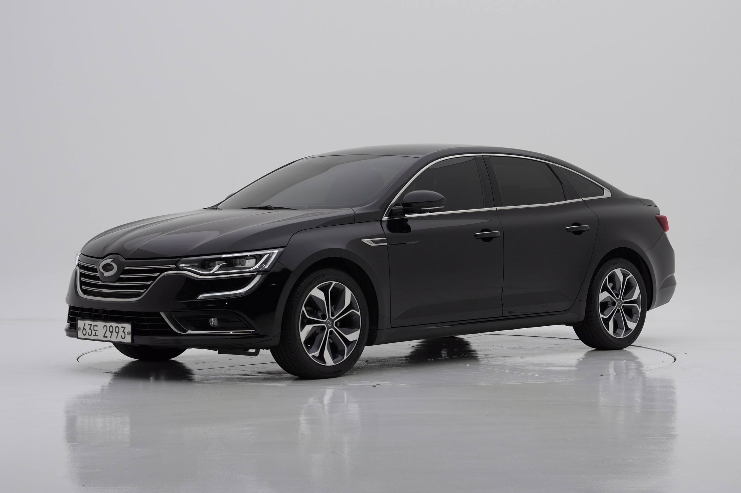 Renault Korea SM6 2.0 Prime SE 2018 — фото 2