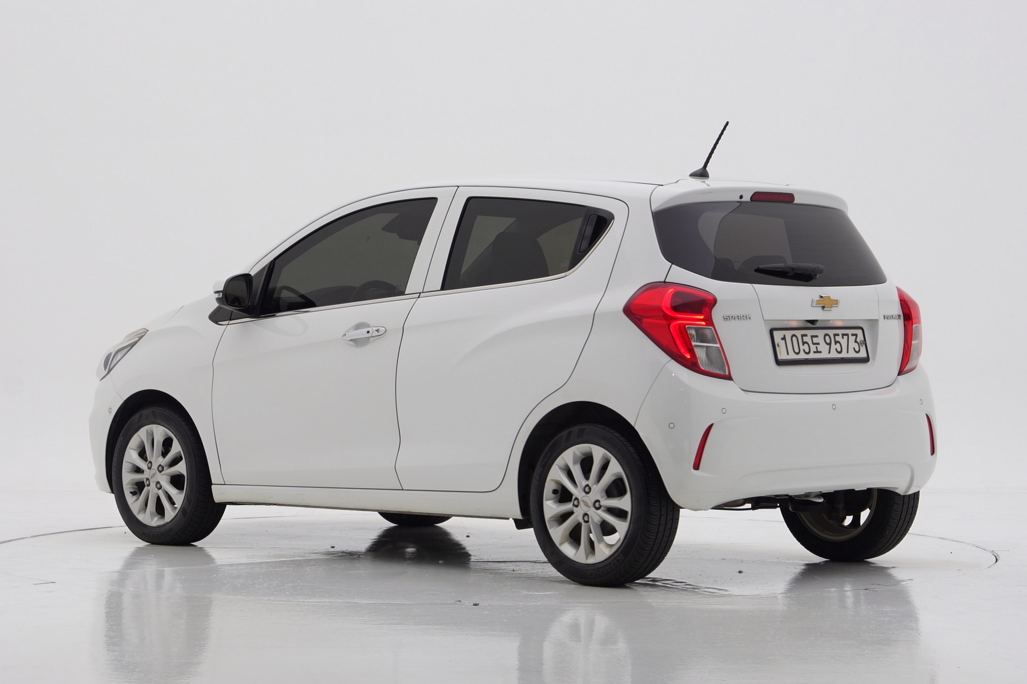 Chevrolet The New Spark Premier 2019 — фото 4