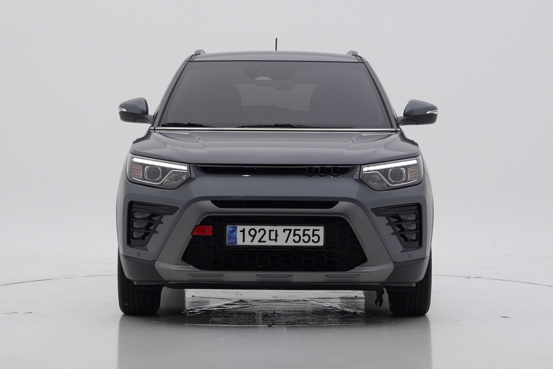 KGM The New Tivoli 1.6 2WD V3 — фото 1