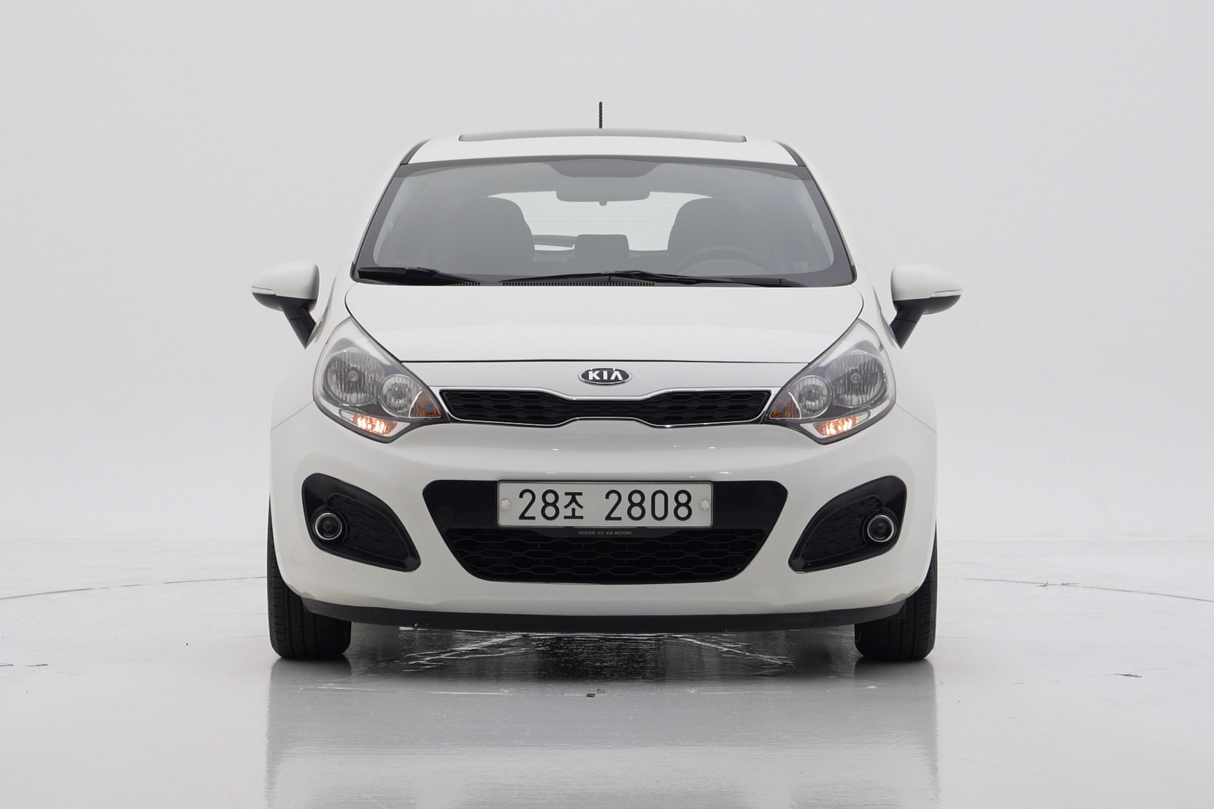 Kia All New Pride 1.6 GDI Hatchback Luxury — фото 1
