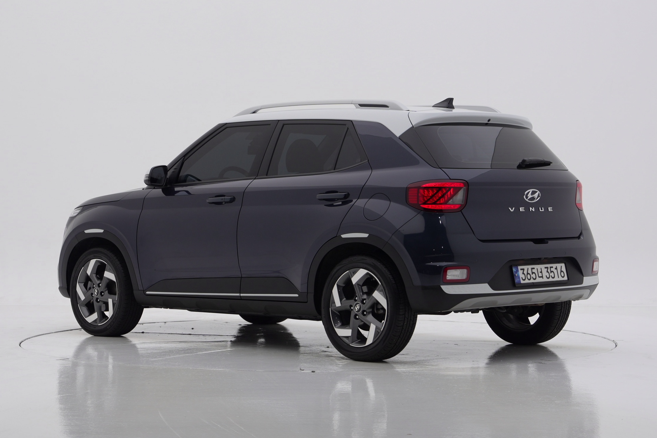 Hyundai Venue 1.6 PREMIUM — фото 4